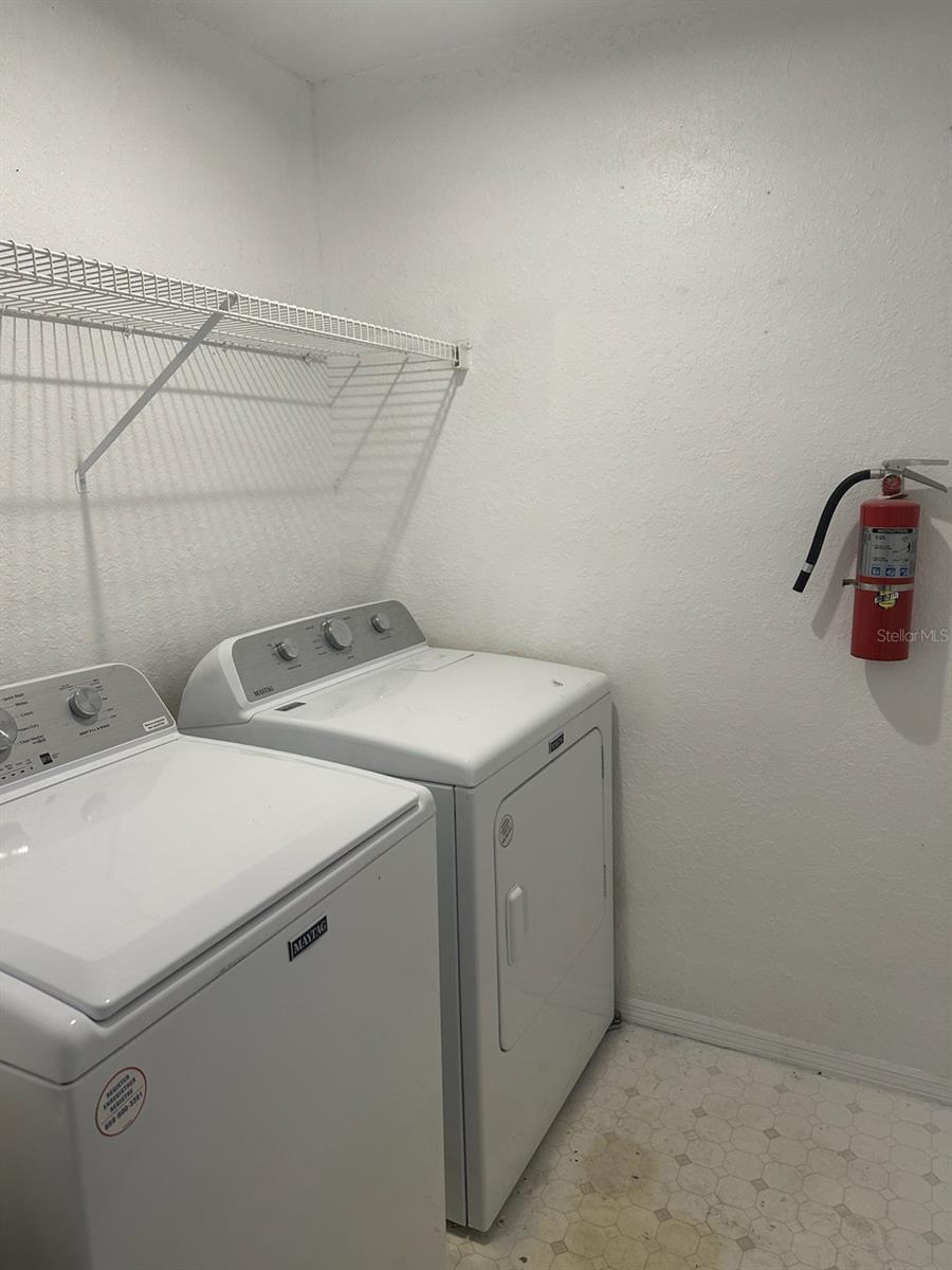 NOTTING HILL A CONDO - Residential