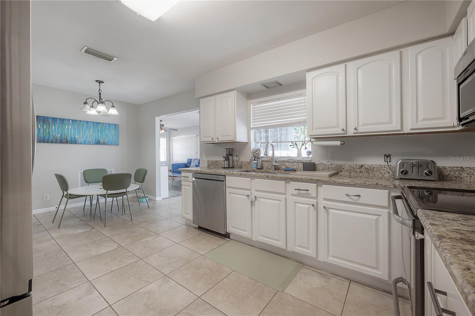 LAKE ELLEN ESTATES SUB - Residential