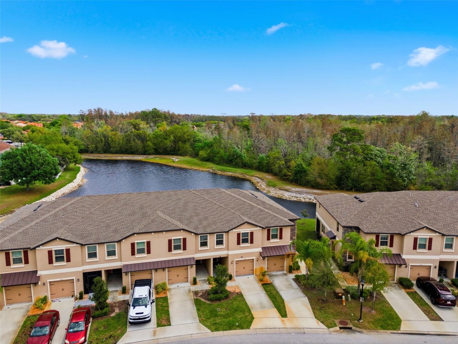 VENTANA TOWNHOMES AT WATERS EDGE - Residential