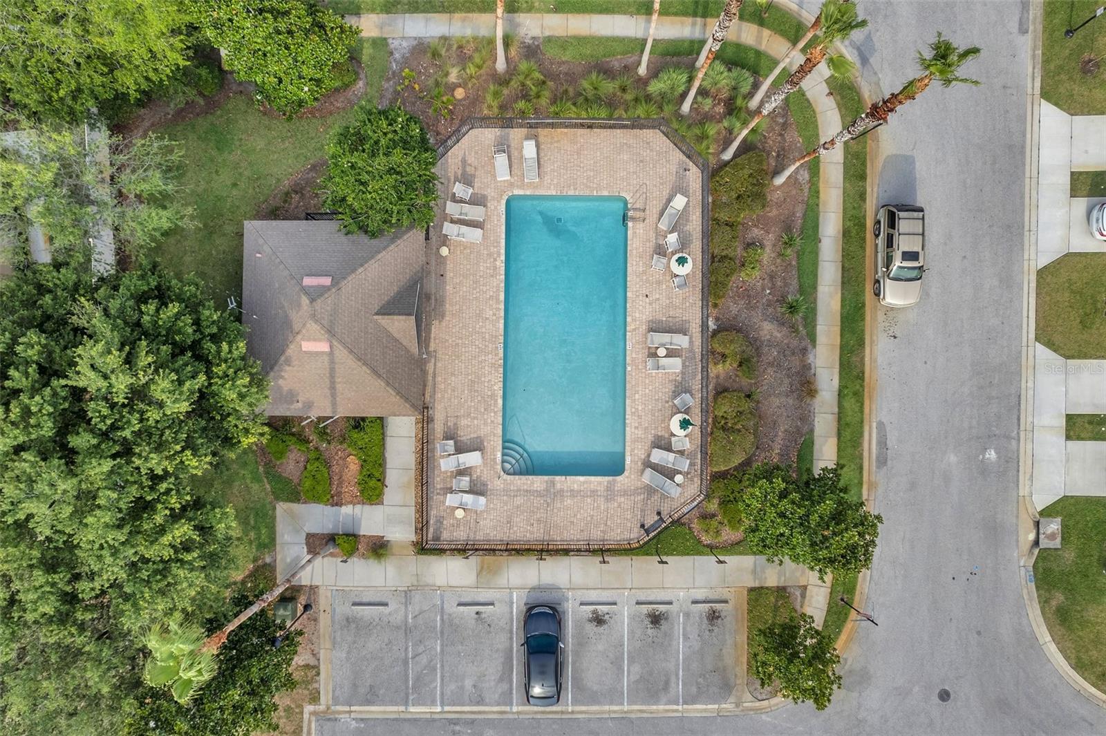 VENTANA TOWNHOMES AT WATERS EDGE - Residential