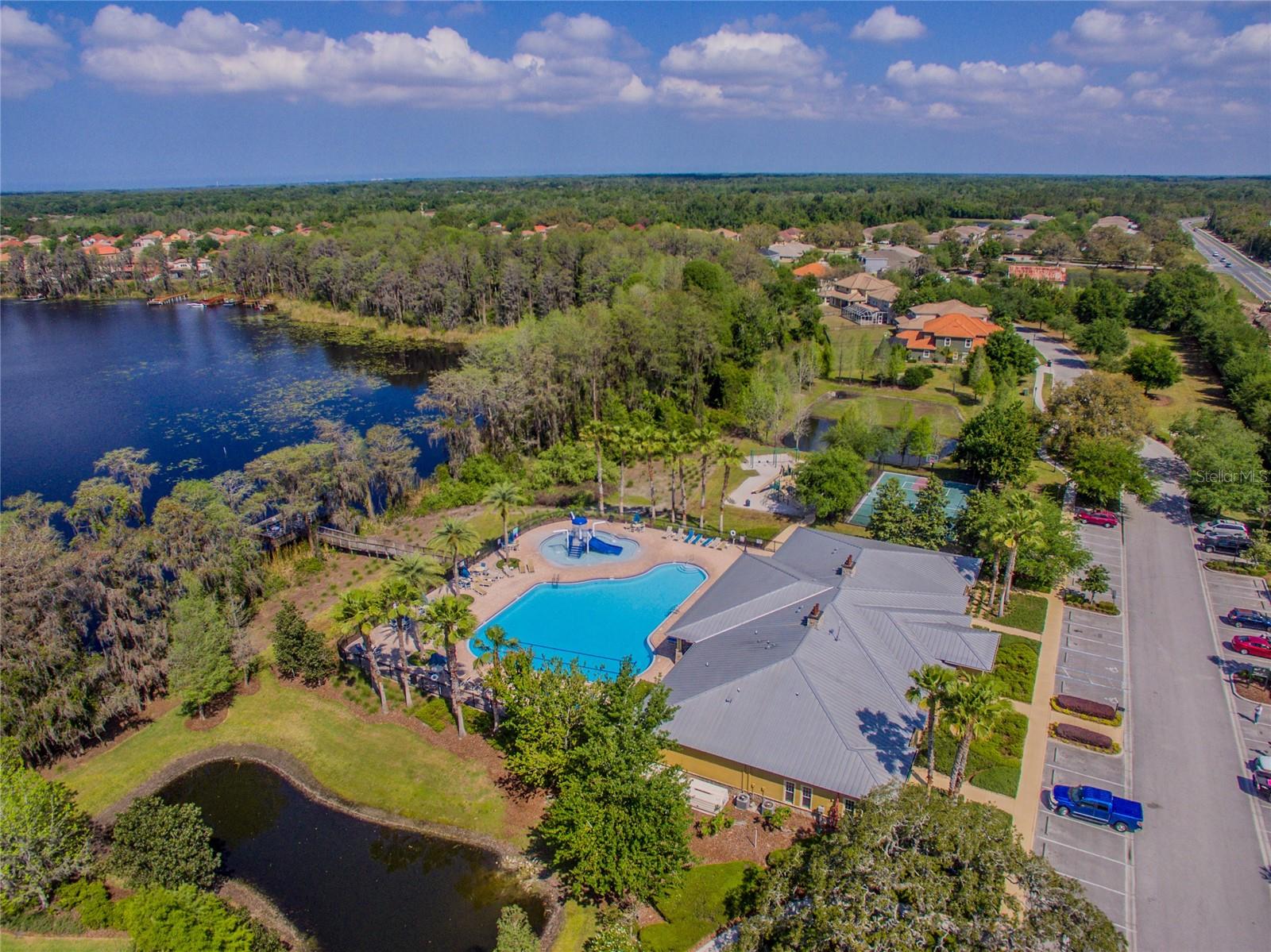 VENTANA TOWNHOMES AT WATERS EDGE - Residential