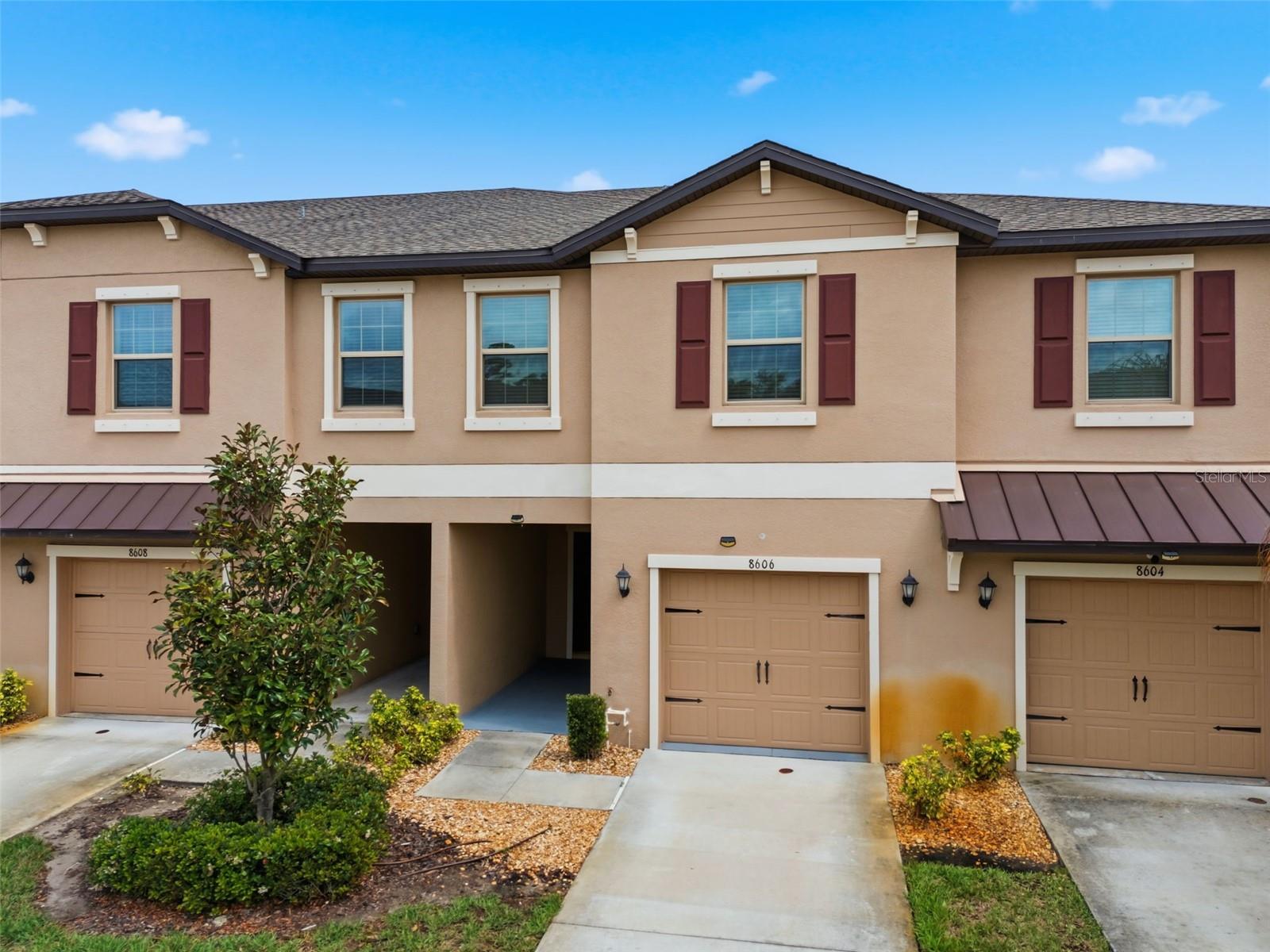 VENTANA TOWNHOMES AT WATERS EDGE - Residential