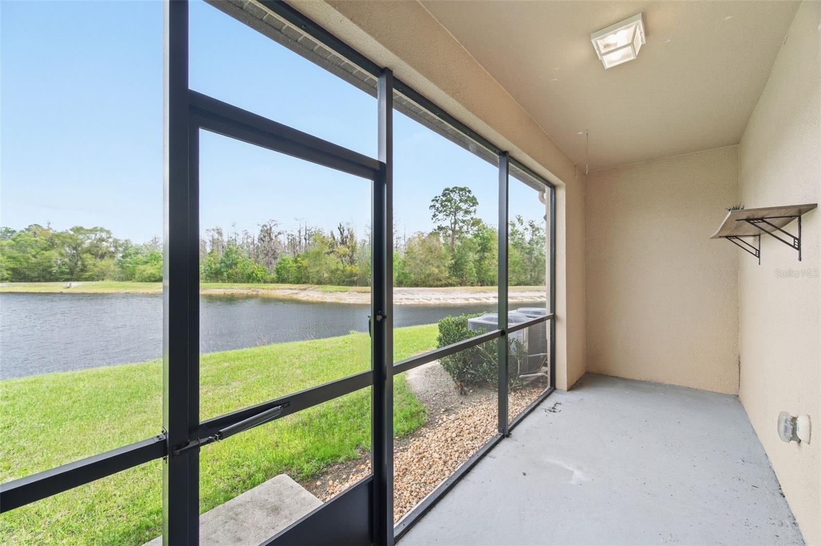 VENTANA TOWNHOMES AT WATERS EDGE - Residential