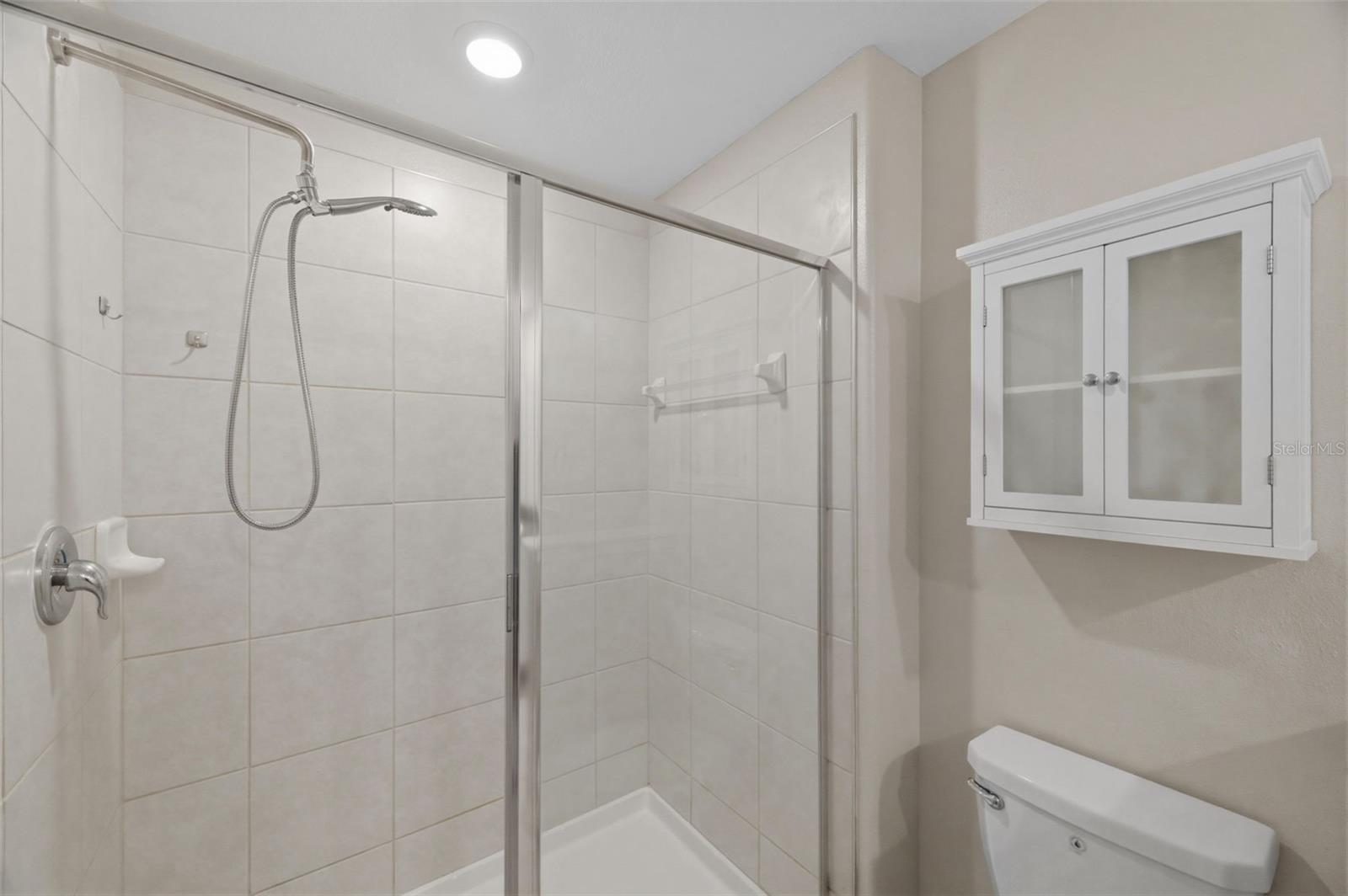 VENTANA TOWNHOMES AT WATERS EDGE - Residential