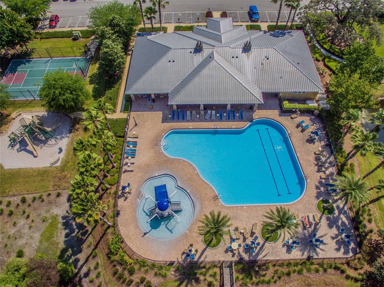 VENTANA TOWNHOMES AT WATERS EDGE - Residential