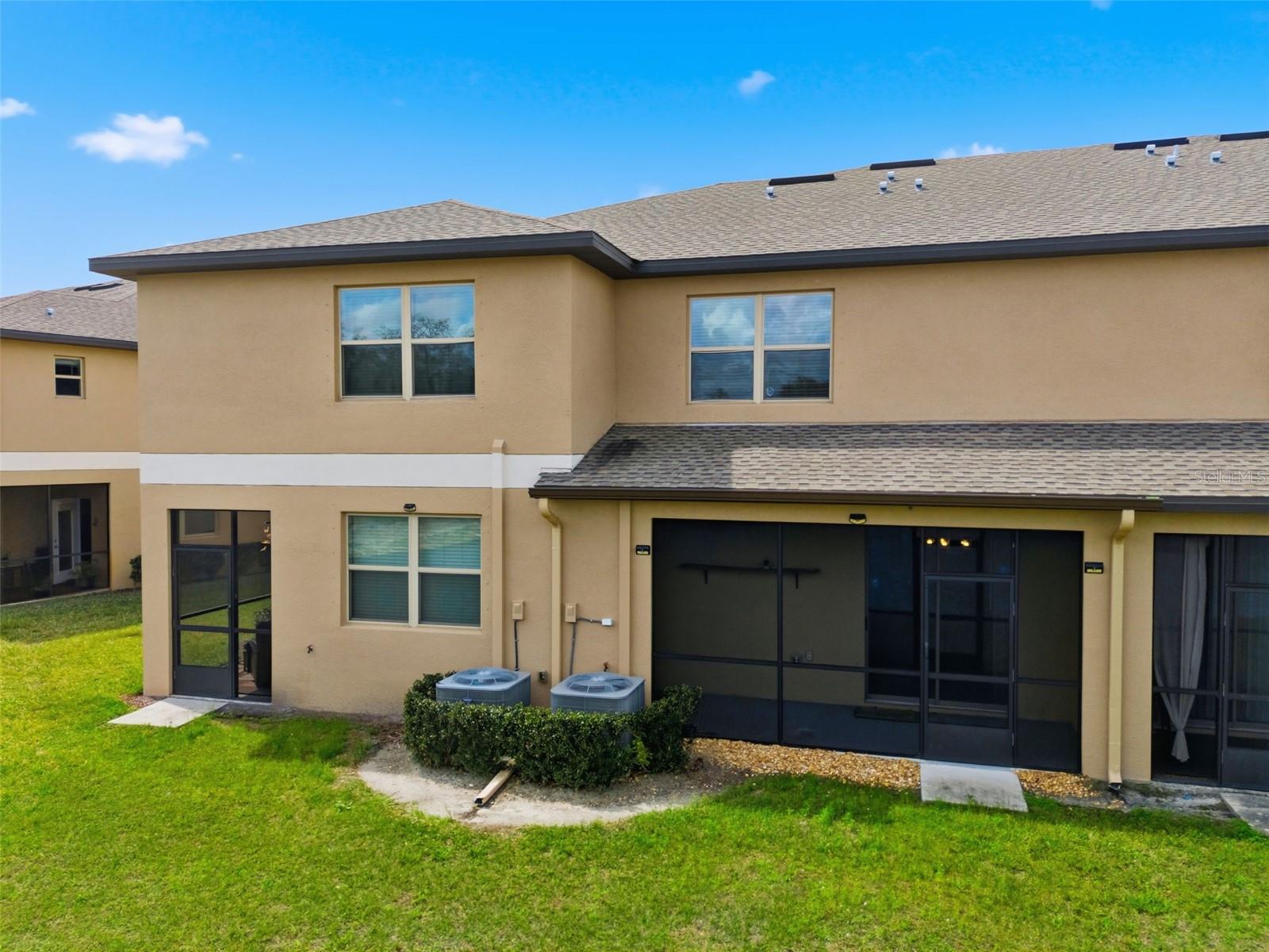 VENTANA TOWNHOMES AT WATERS EDGE - Residential