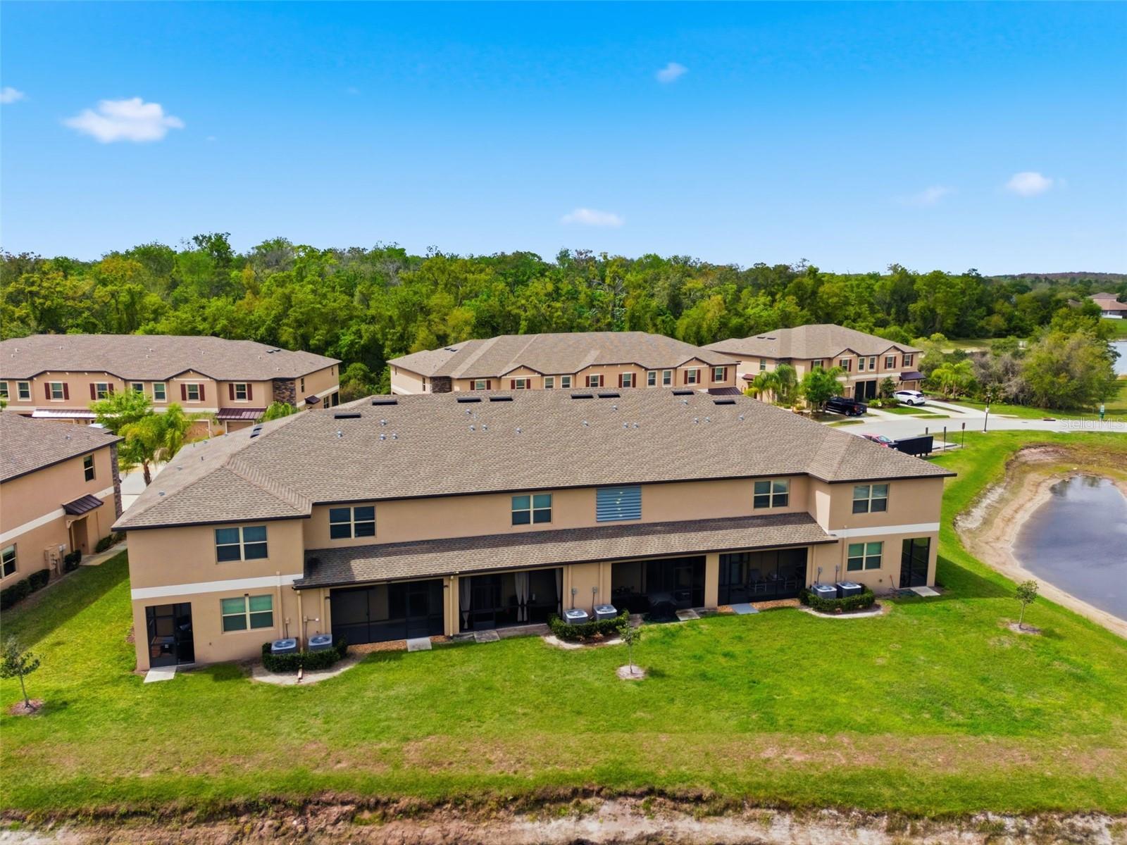 VENTANA TOWNHOMES AT WATERS EDGE - Residential