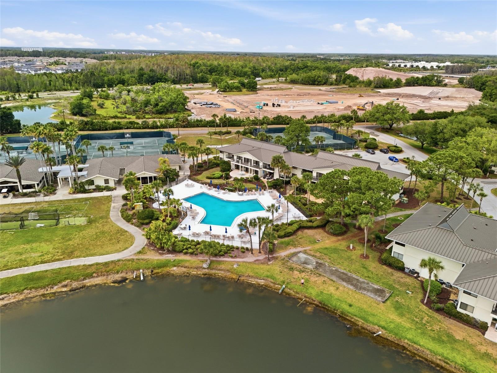 SADDLEBROOK - Residential