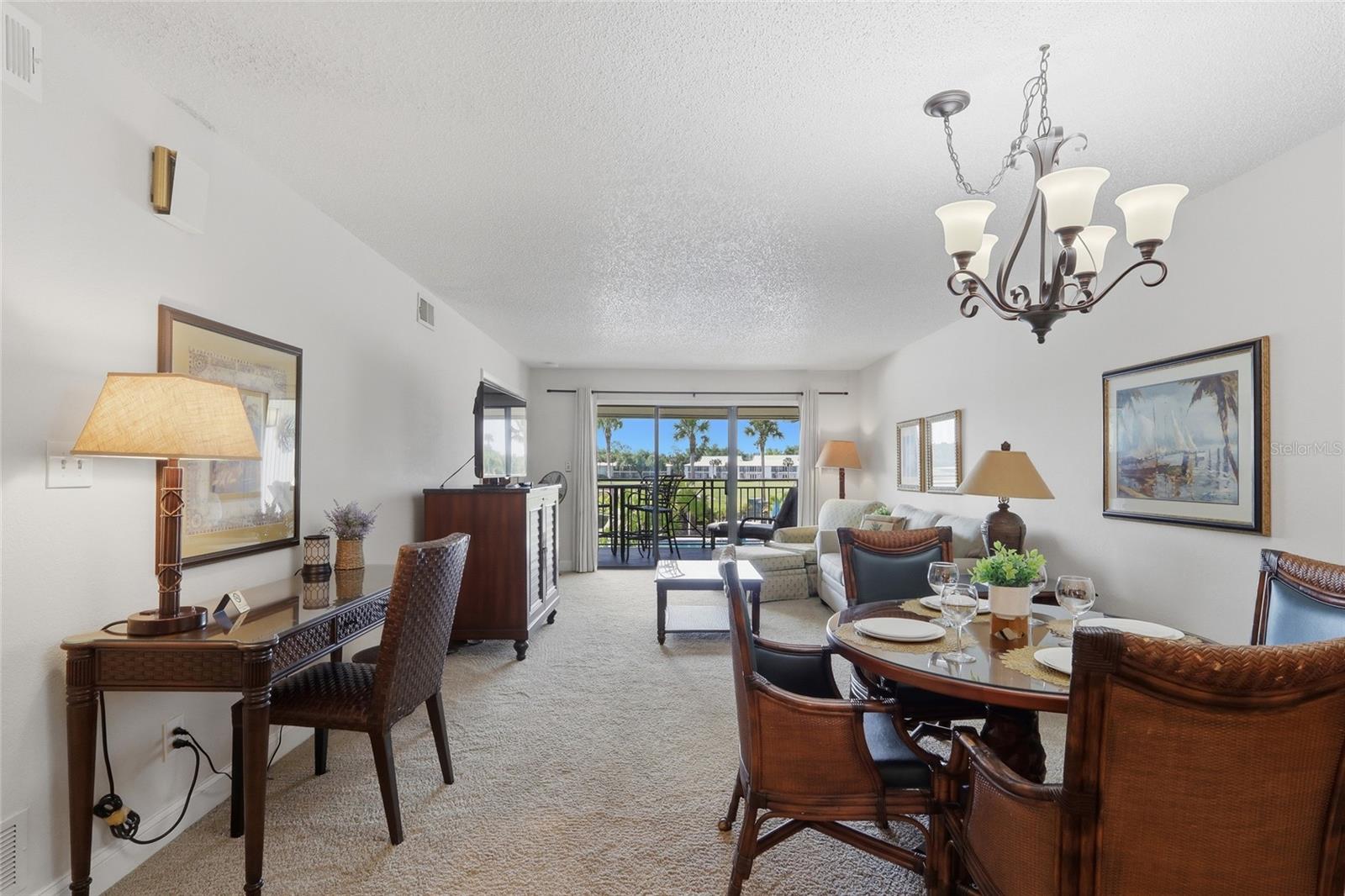 SADDLEBROOK - Residential