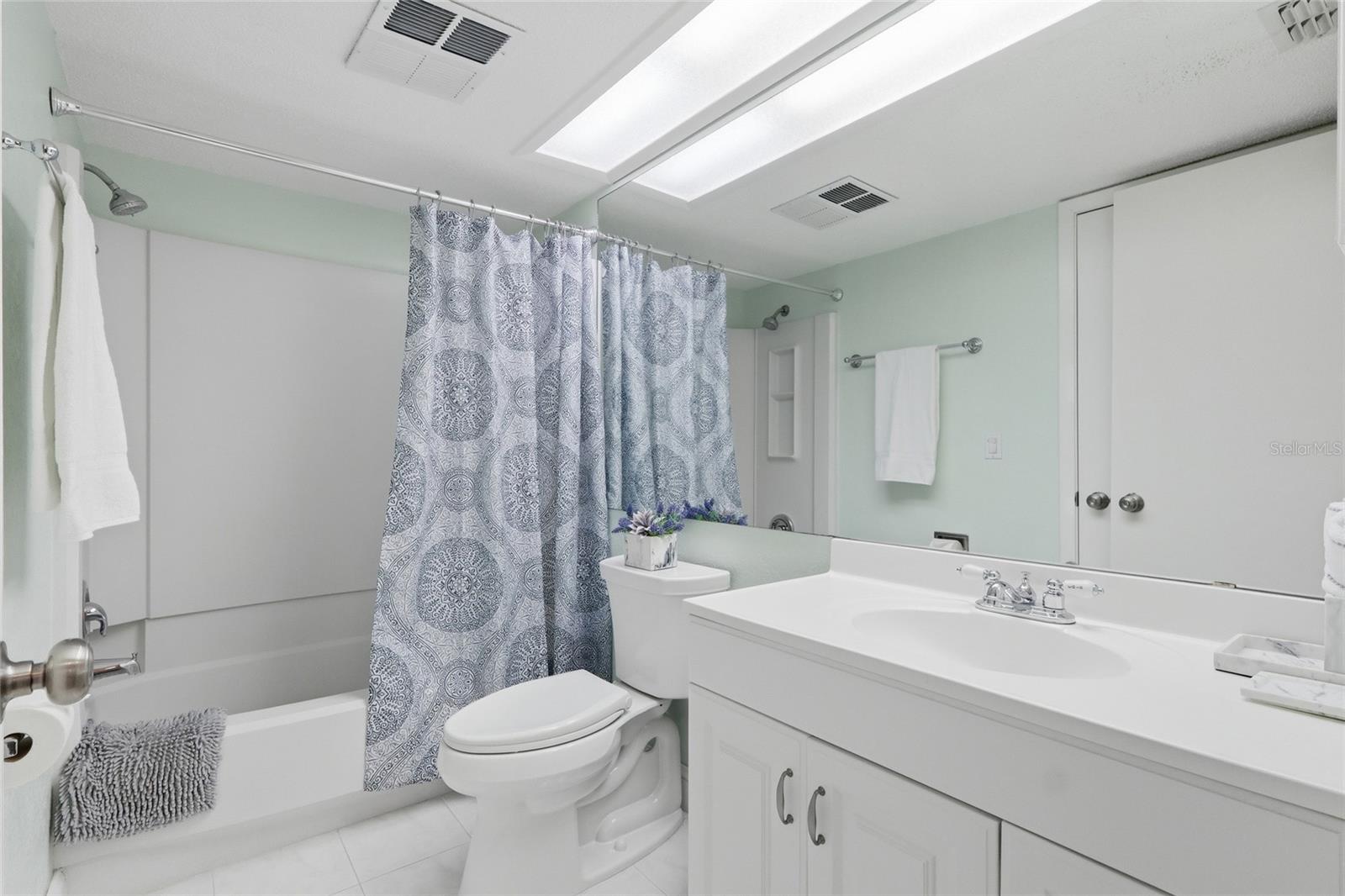 SADDLEBROOK - Residential