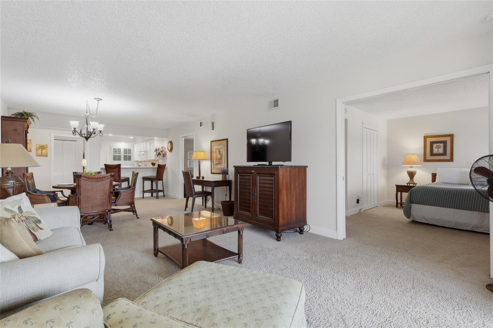 SADDLEBROOK - Residential