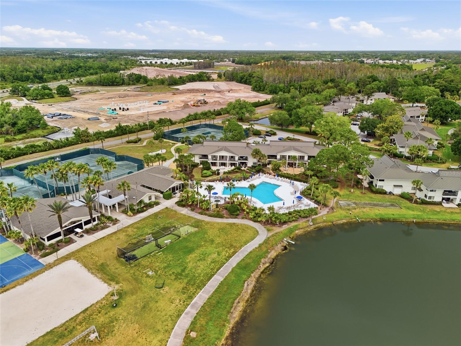 SADDLEBROOK - Residential