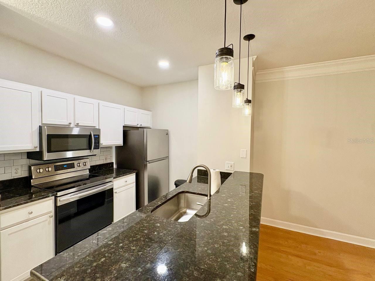 GRAND KEY A CONDO - Residential Lease