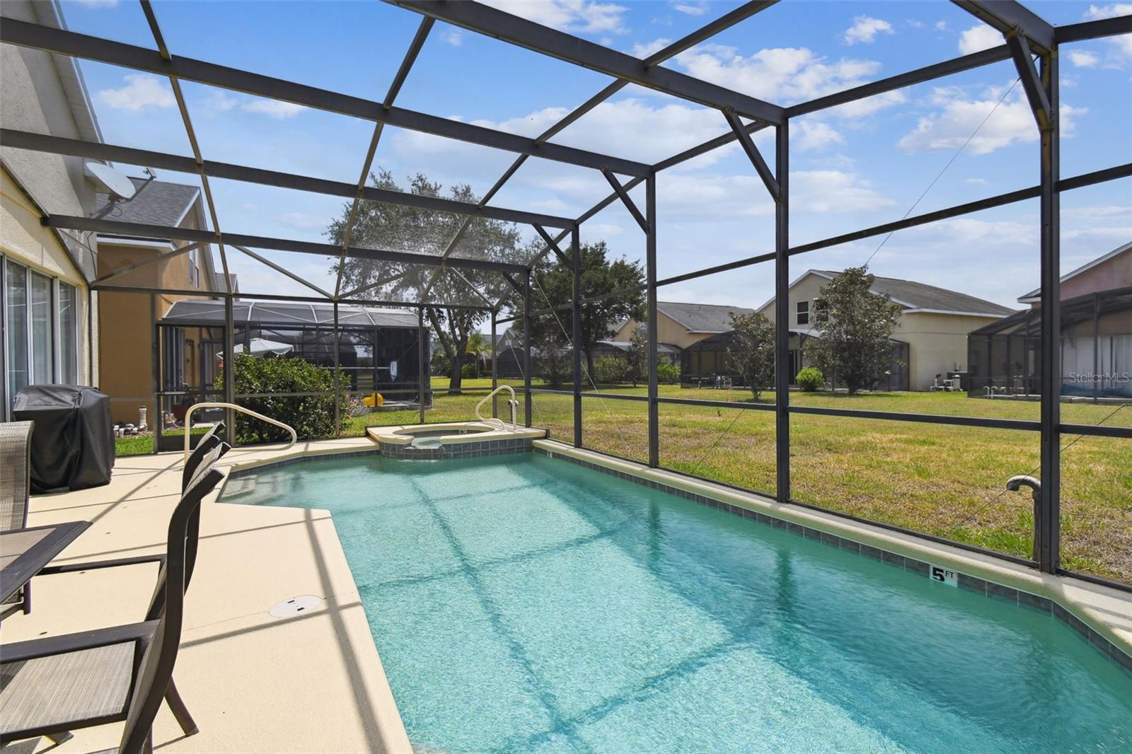 223 CADIZ LOOP
