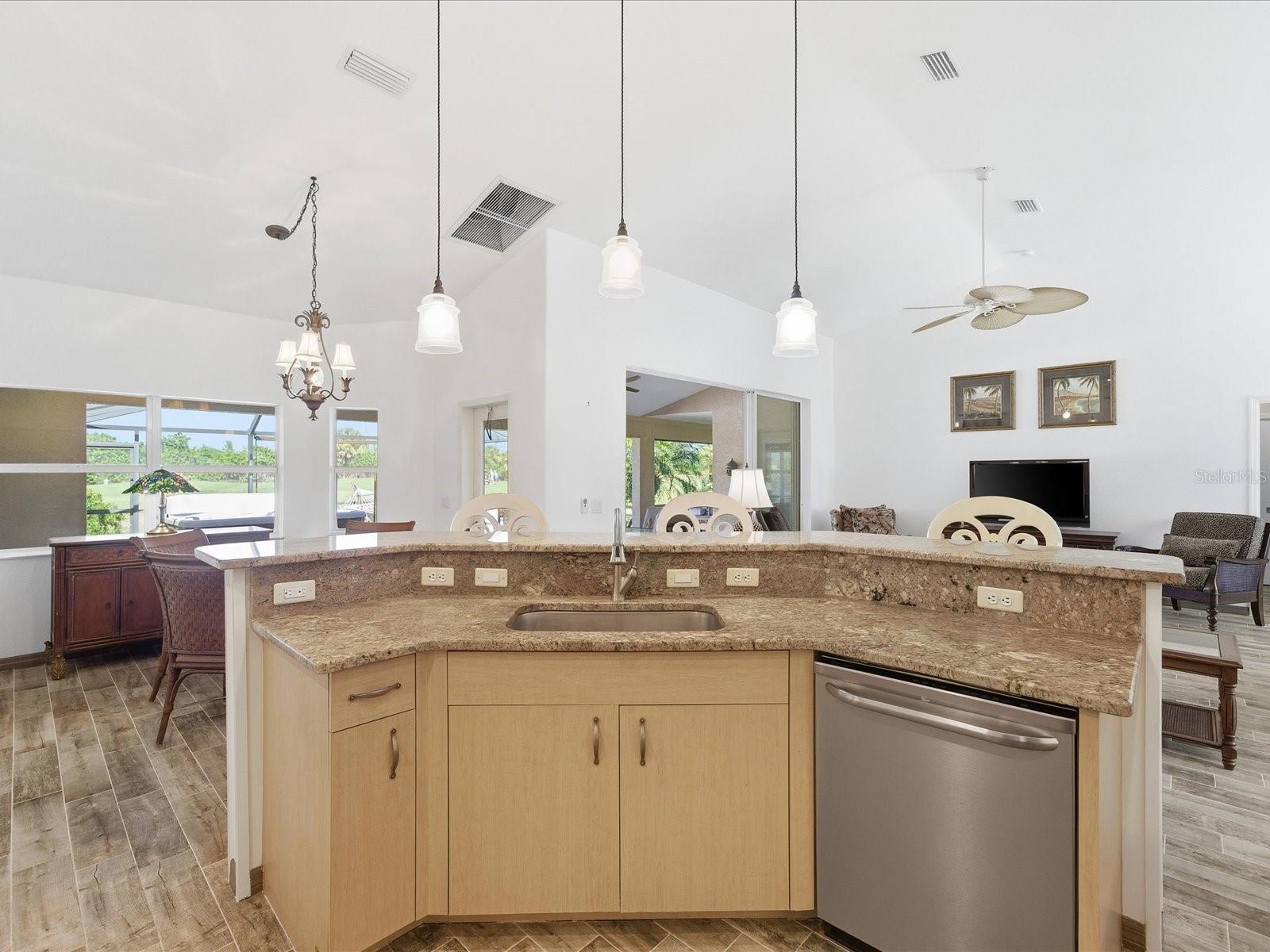 ROTONDA WEST WHITE MARSH - Residential