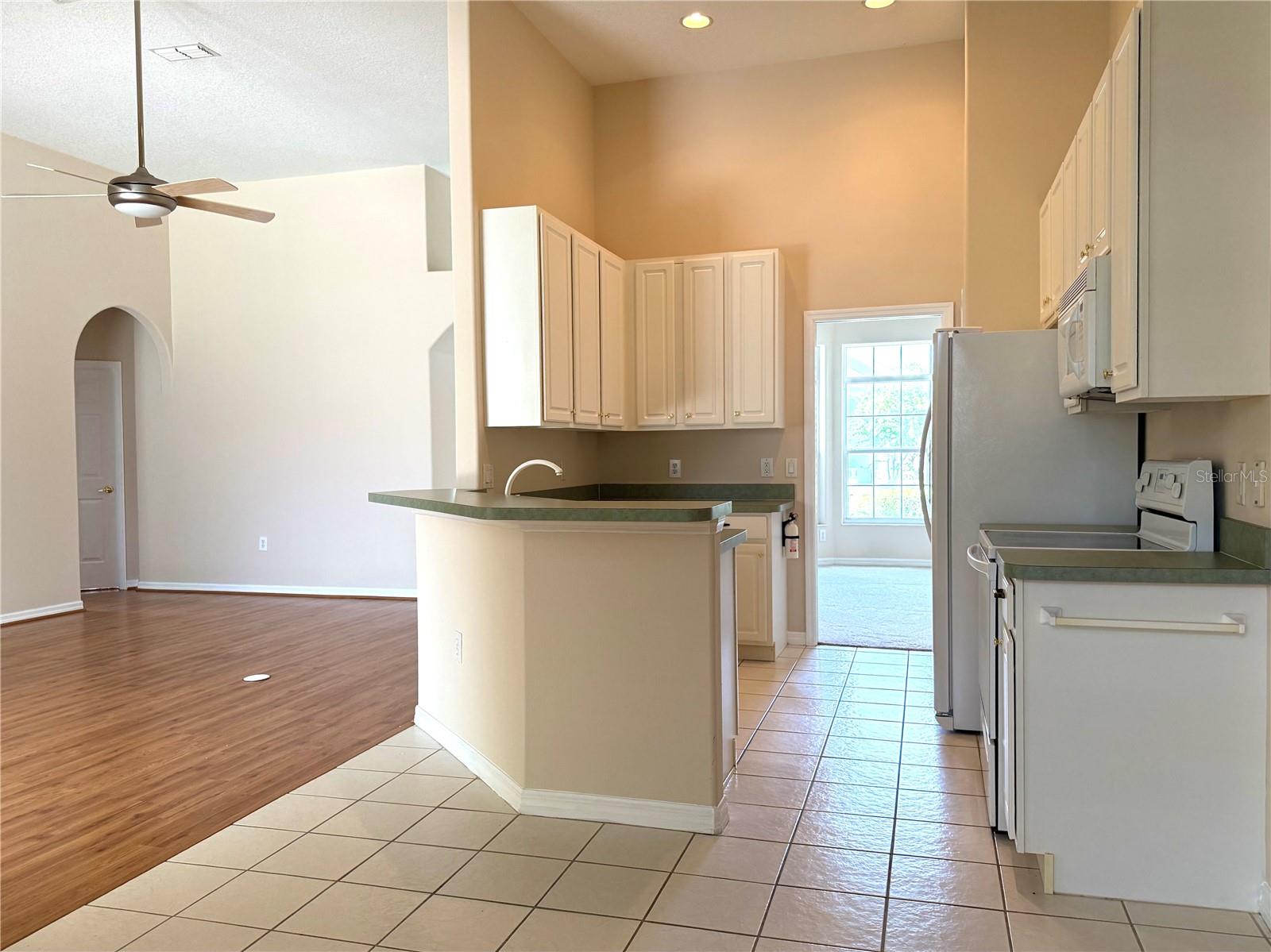 121 SAND PINE LANE
