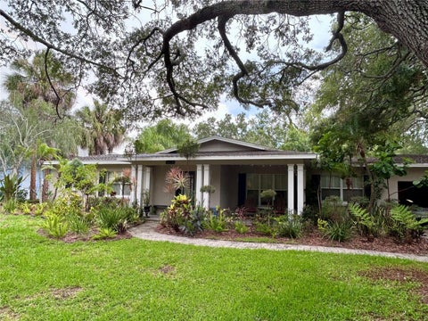 4 beds bed, 3 baths bath property at 4628 W Longfellow Avenue, Tampa, FL 33629