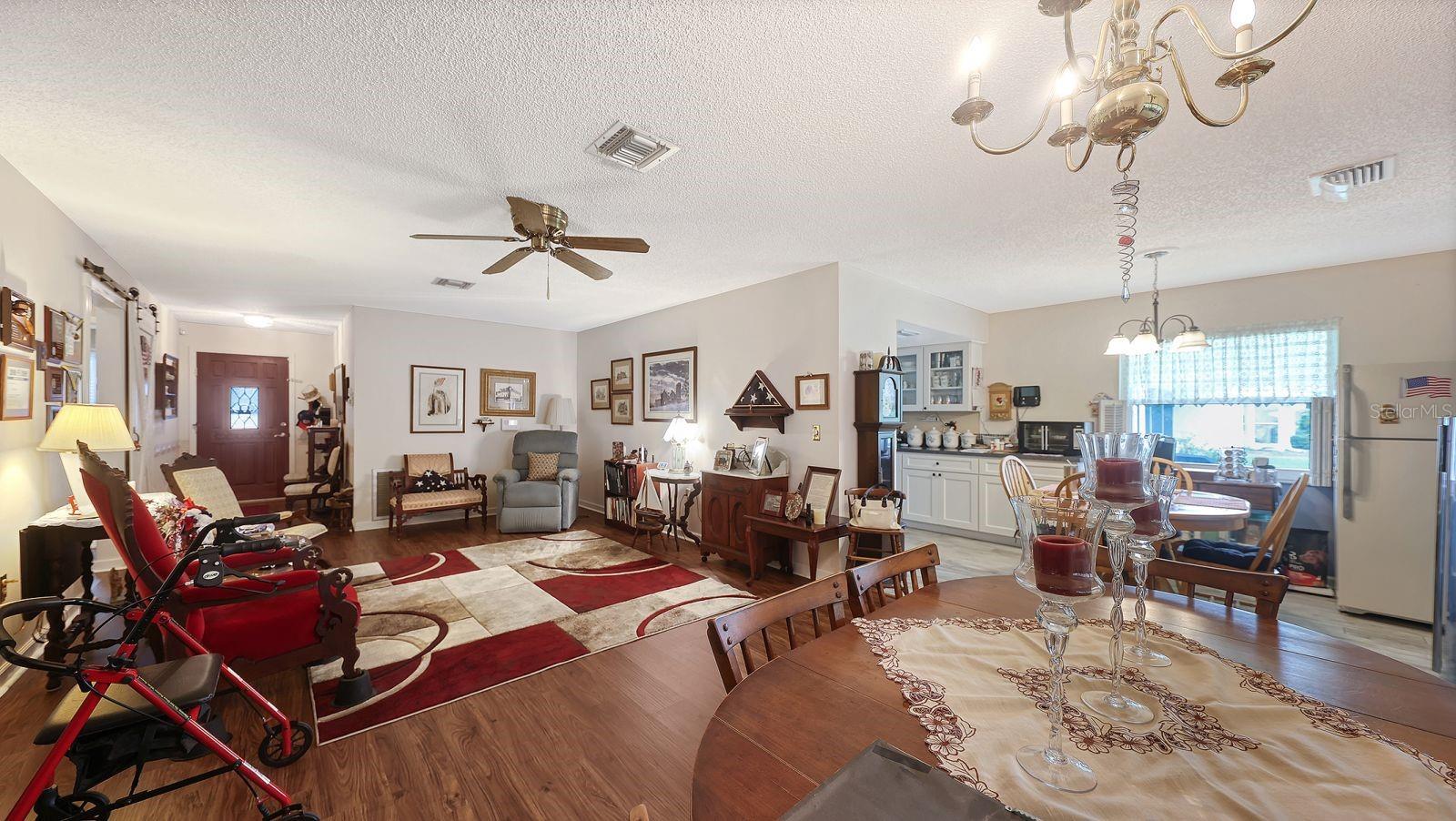 3802 CHINABERRY ROAD