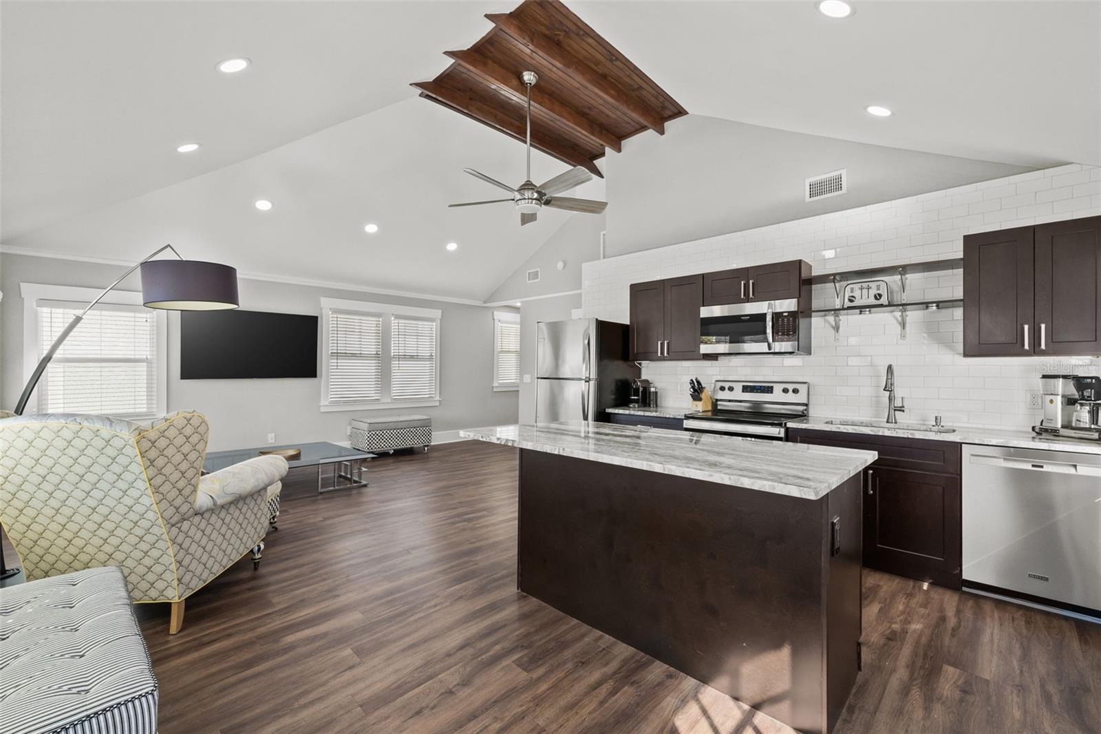 BAYVIEW ADD - Residential