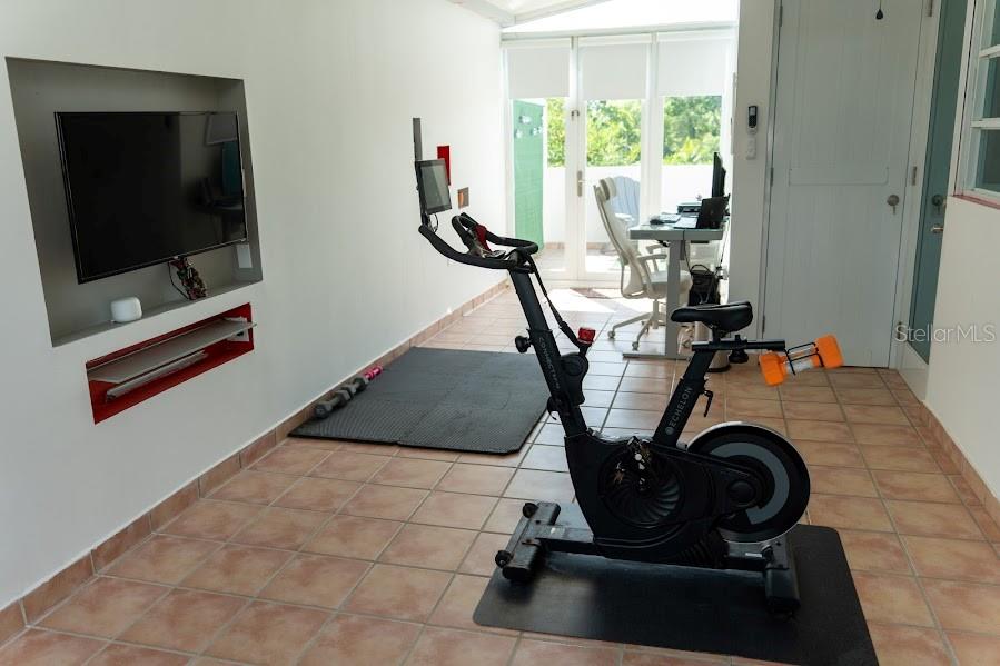 VILLAS DEL GOLF - Residential