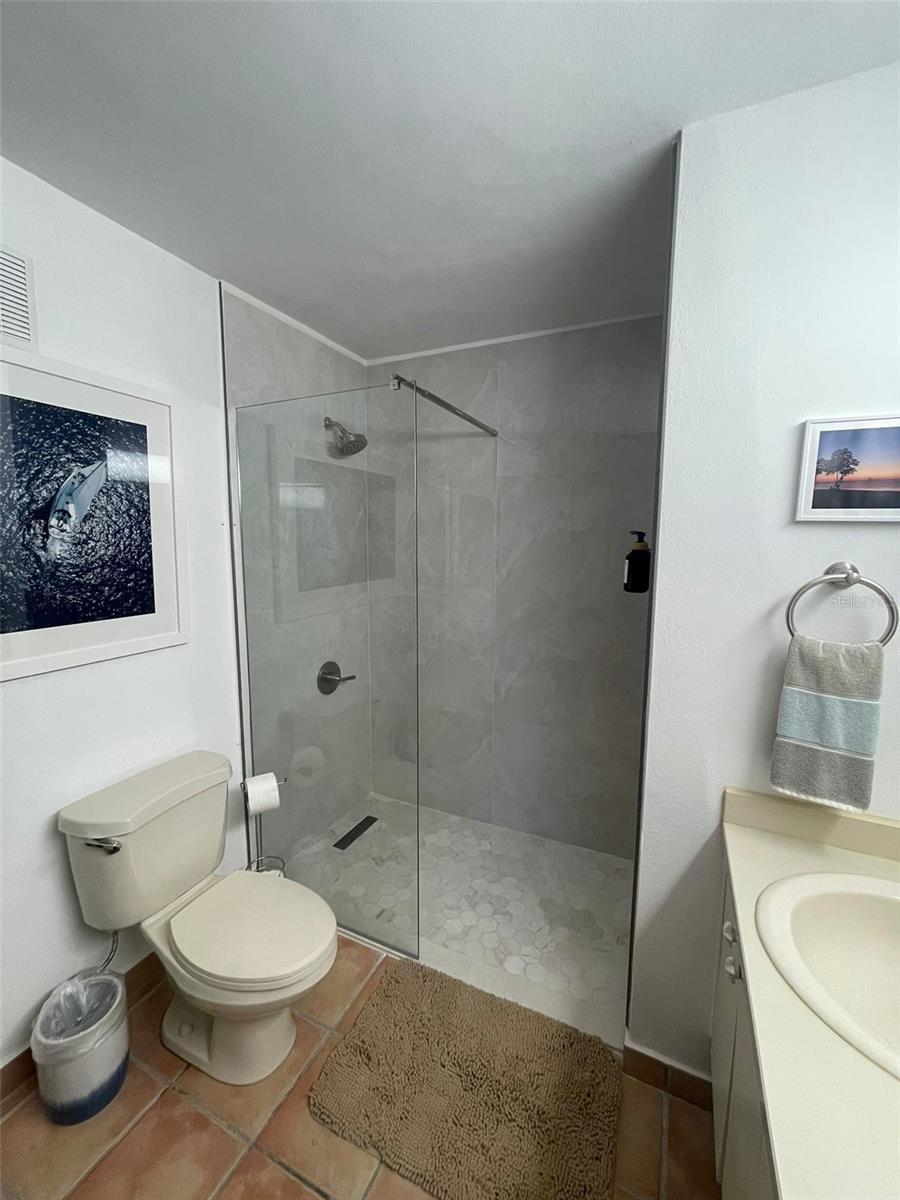 VILLAS DEL GOLF - Residential