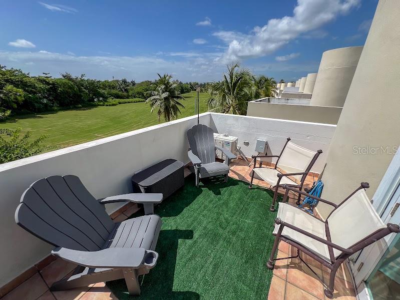 VILLAS DEL GOLF - Residential