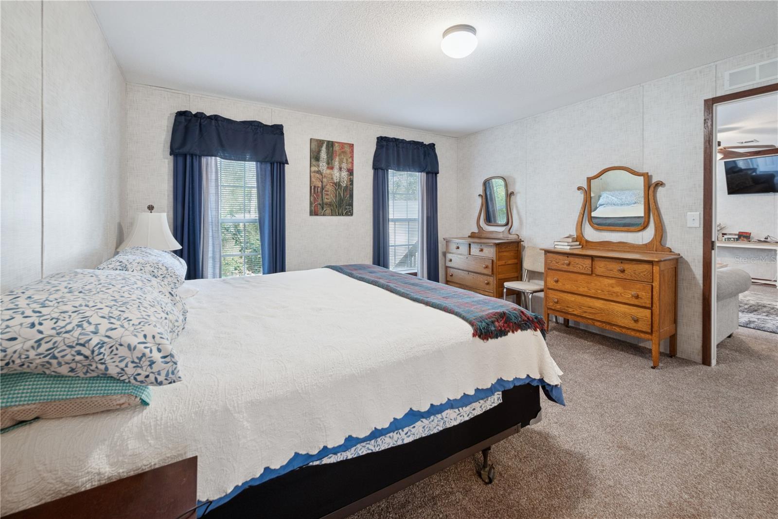 SUWANNEE RIV SPGS 01/MANAT - Residential