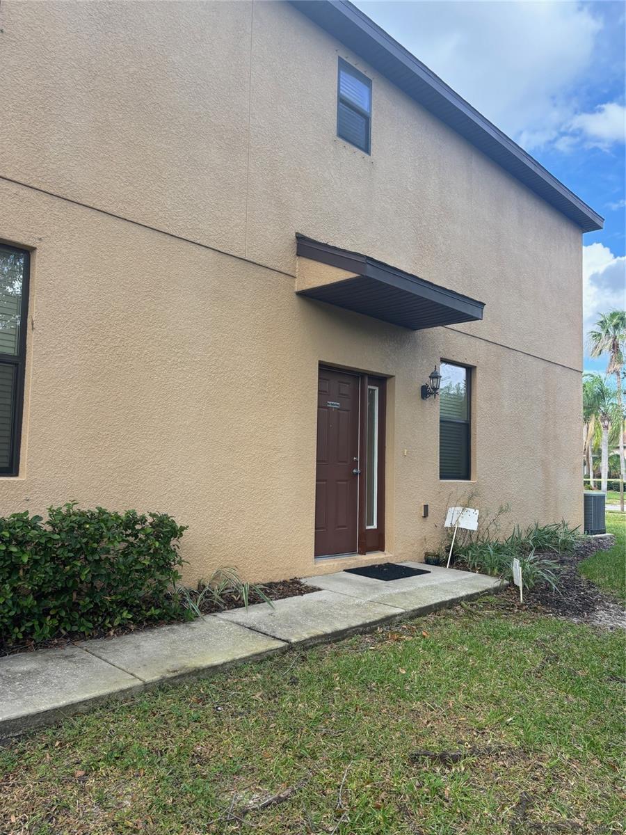 10235 VILLA PALAZZO COURT