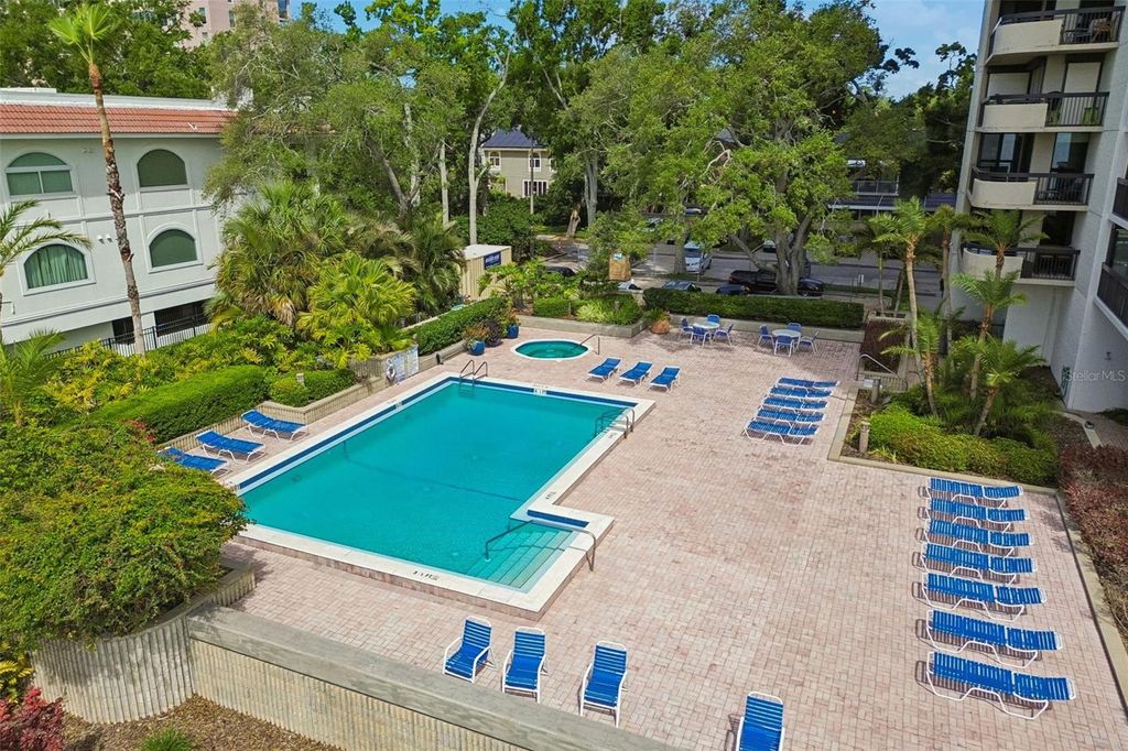 Photo of 2413 Bayshore Boulevard #1904, Tampa, FL 33629 (MLS # TB8518676)
