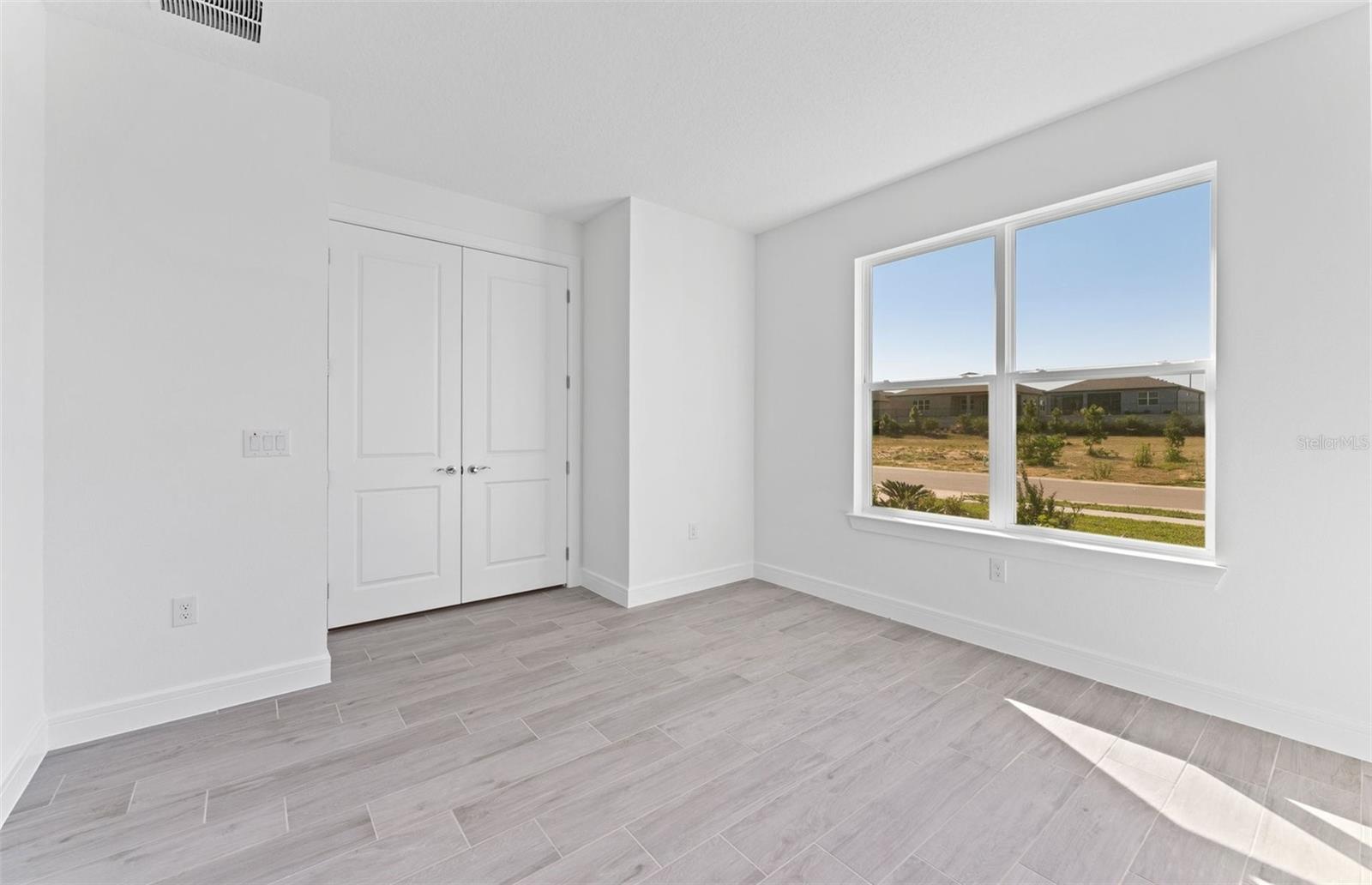 STONE CREEK BY DEL WEBB SOLAIRE PHASE 2 & 3 - Residential