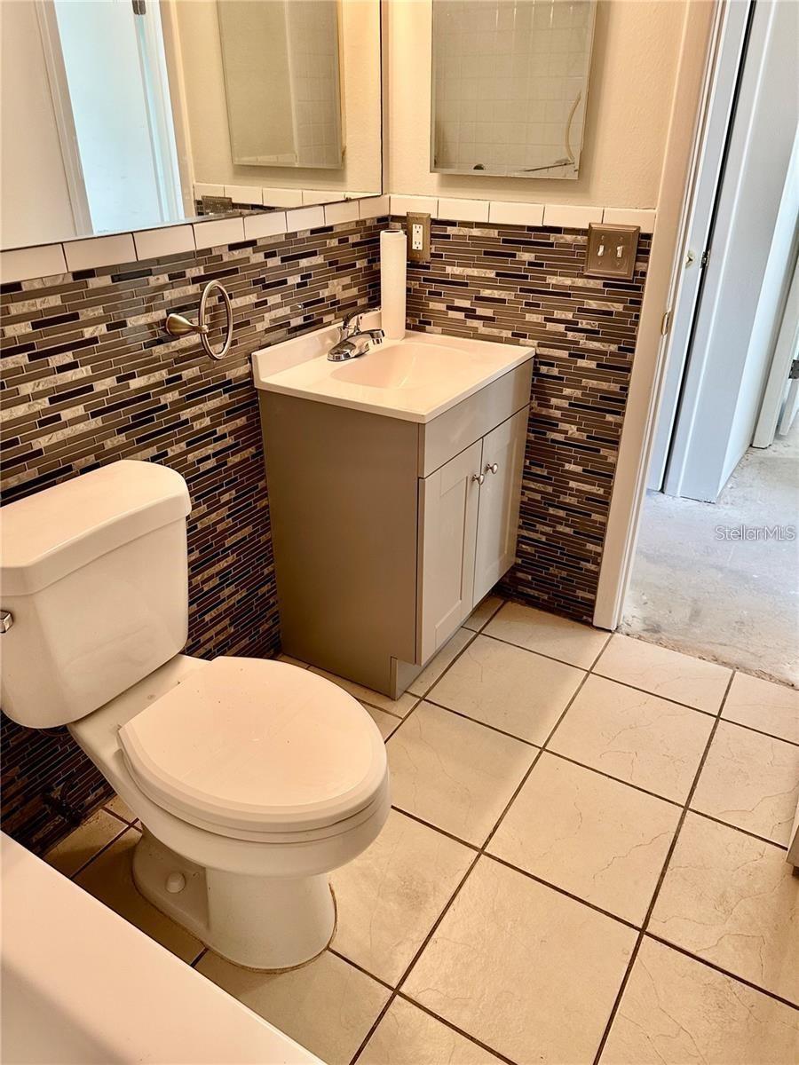 NEW PORT COLONY 07 WAY - Residential Lease