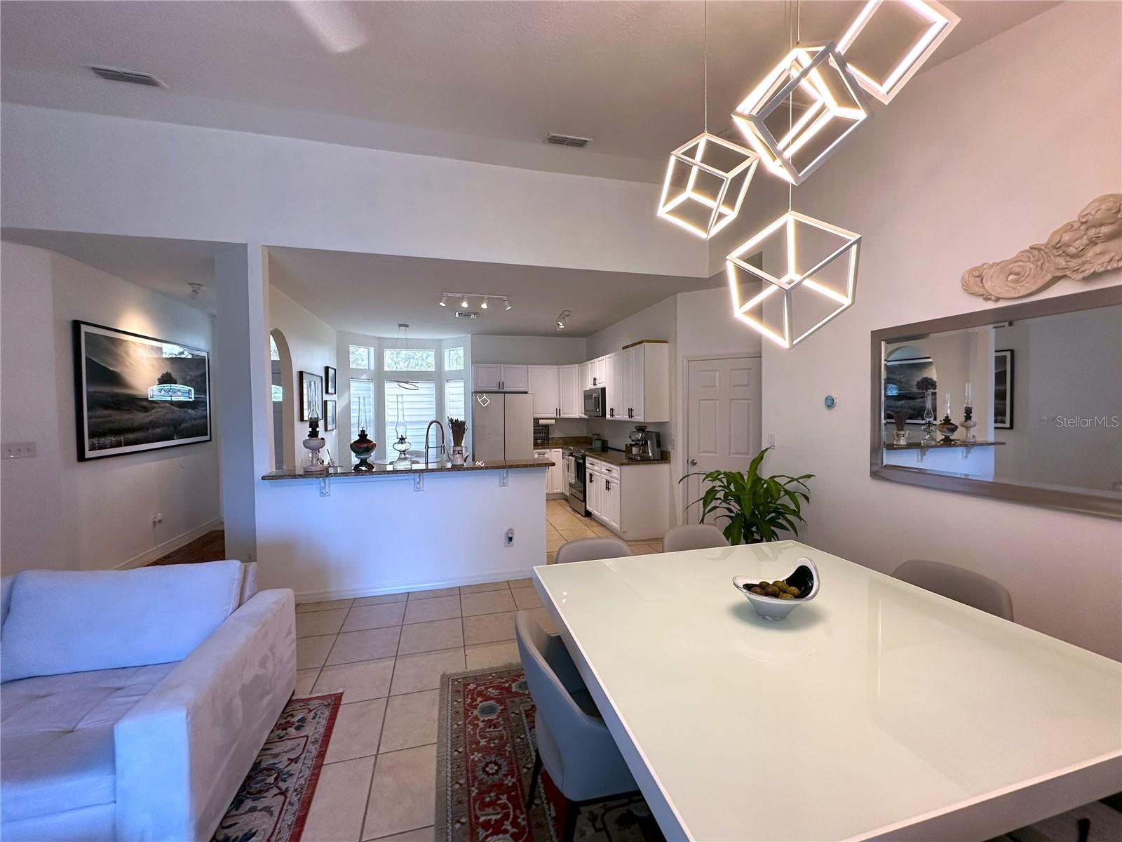 VILLAS DEL CASTILLO - Residential