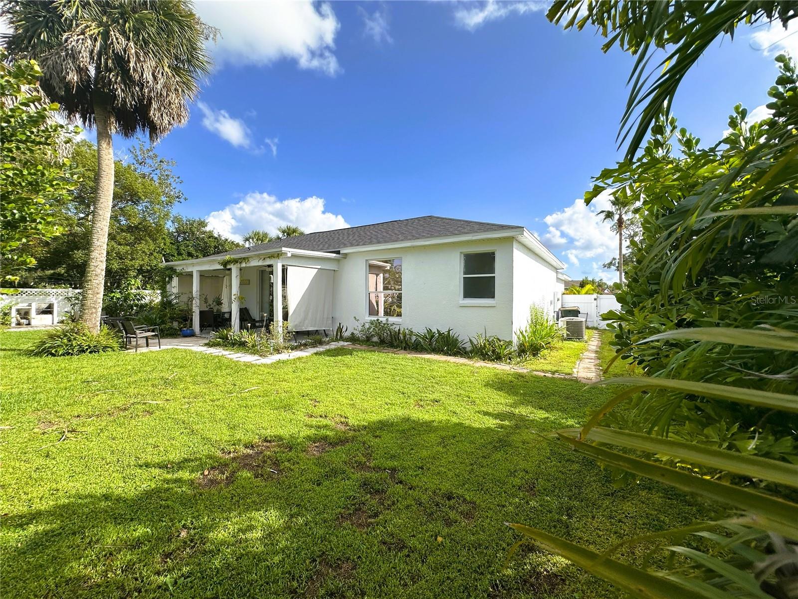 VILLAS DEL CASTILLO - Residential
