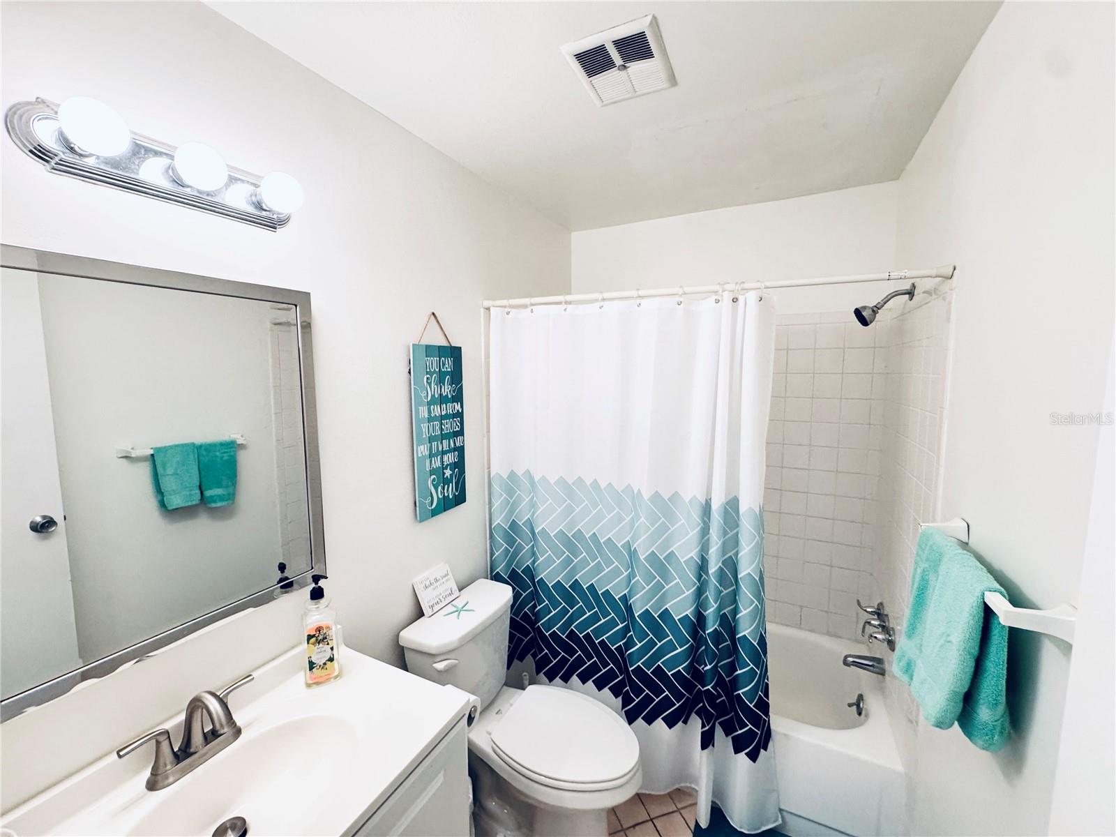 HIDDEN LAKE VILLAGE - Residential