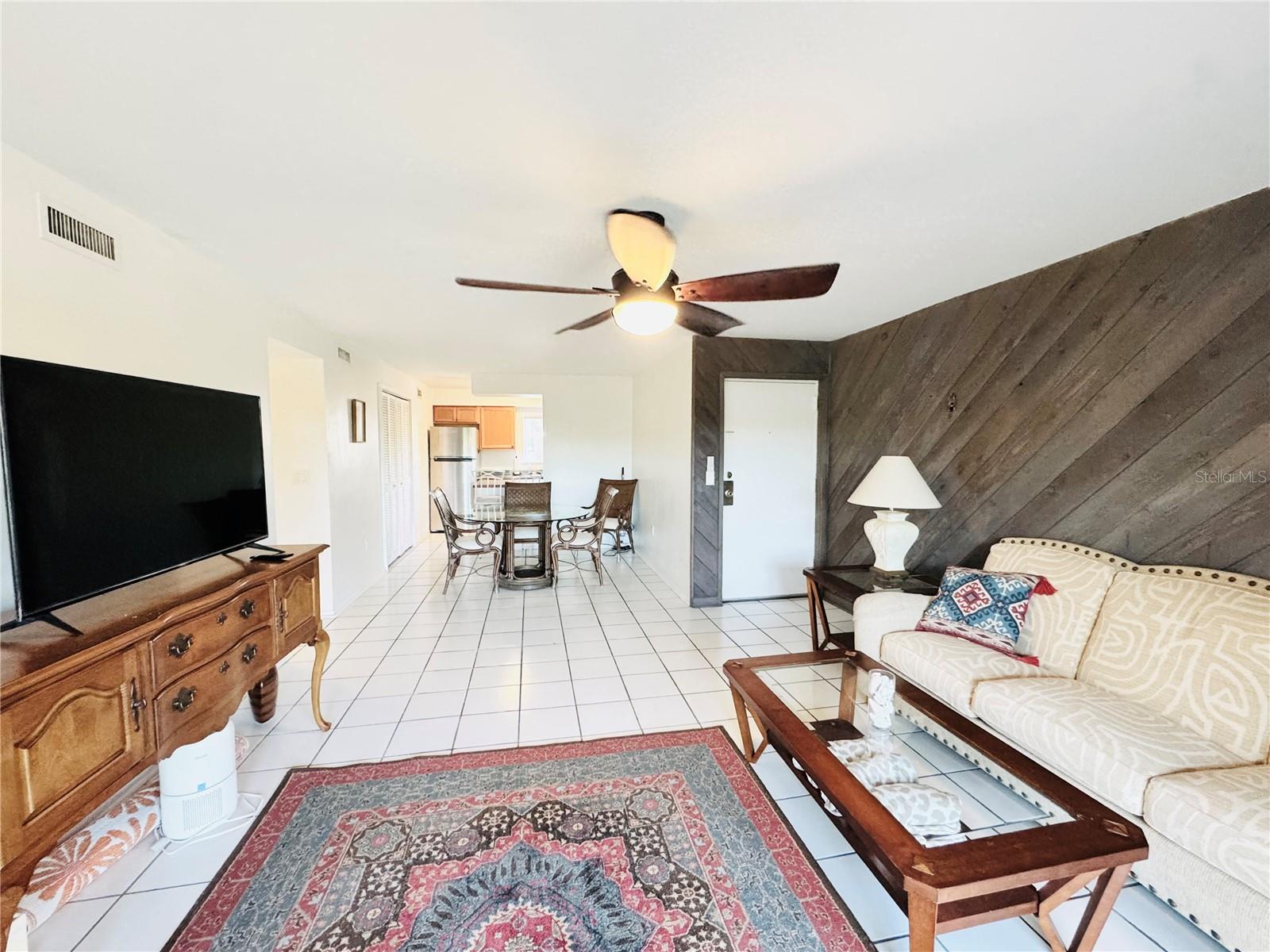 HIDDEN LAKE VILLAGE - Residential