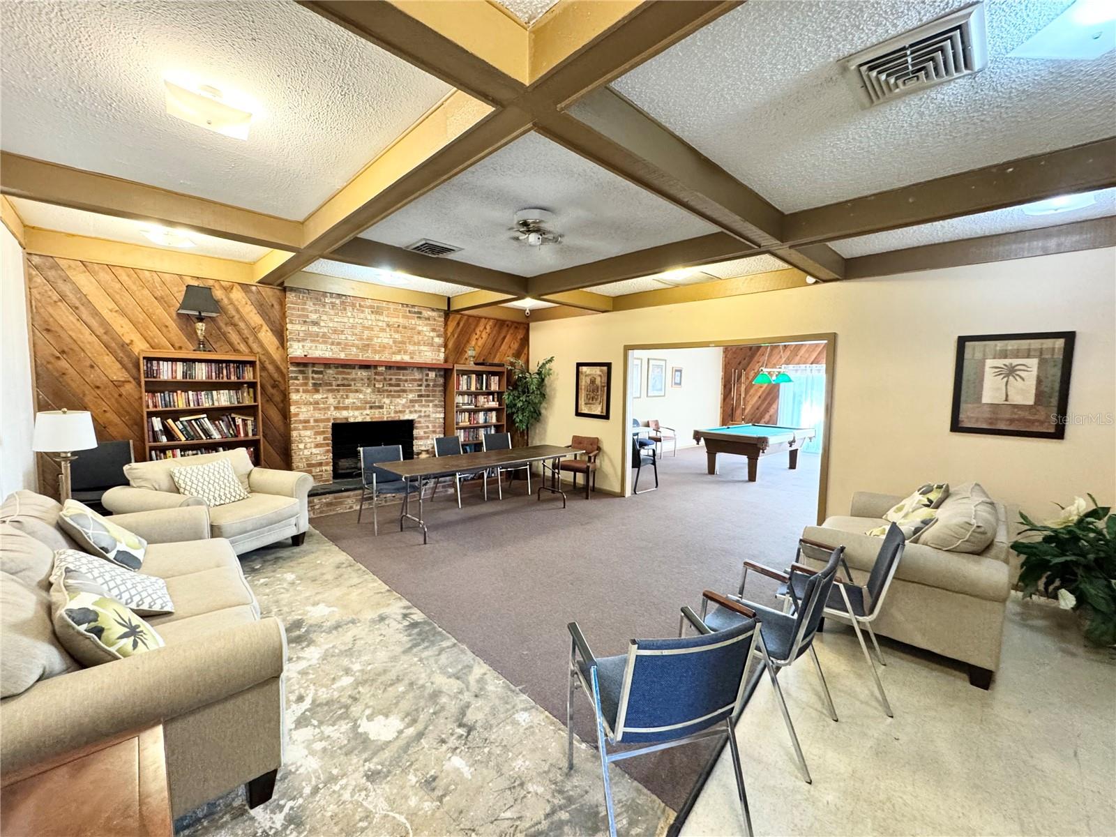 HIDDEN LAKE VILLAGE - Residential