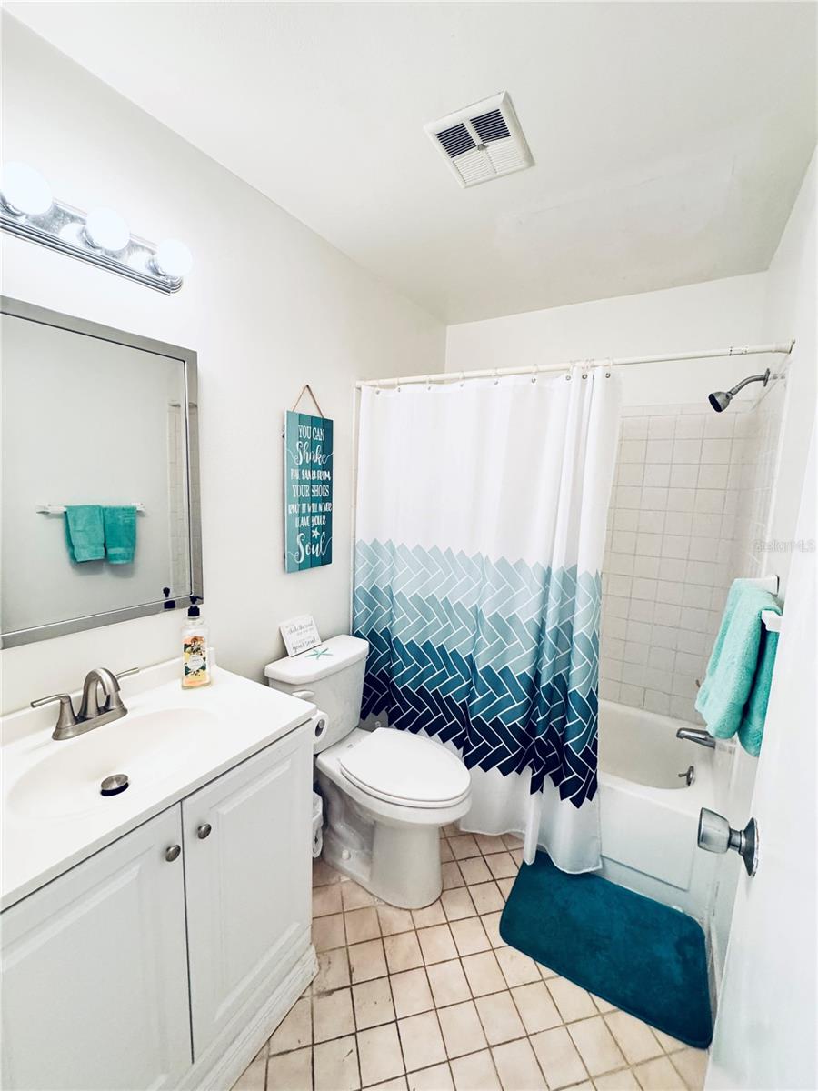 HIDDEN LAKE VILLAGE - Residential