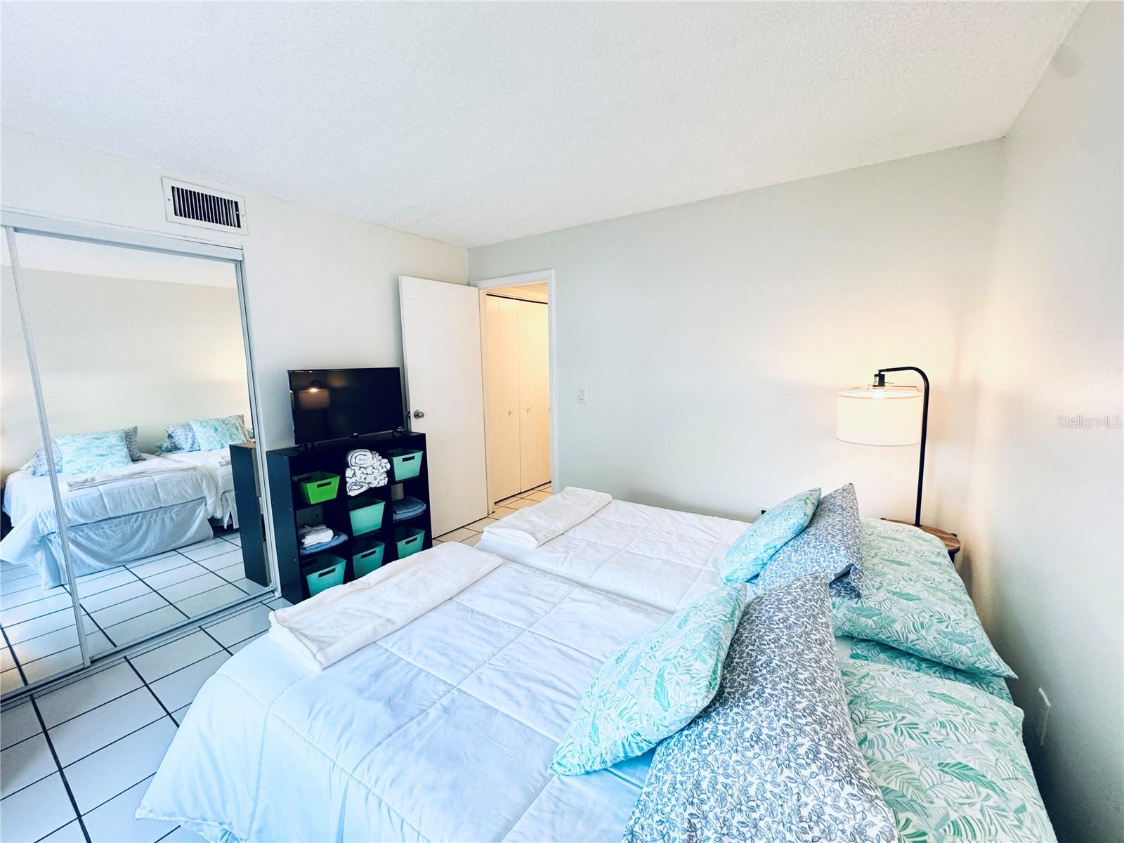 HIDDEN LAKE VILLAGE - Residential