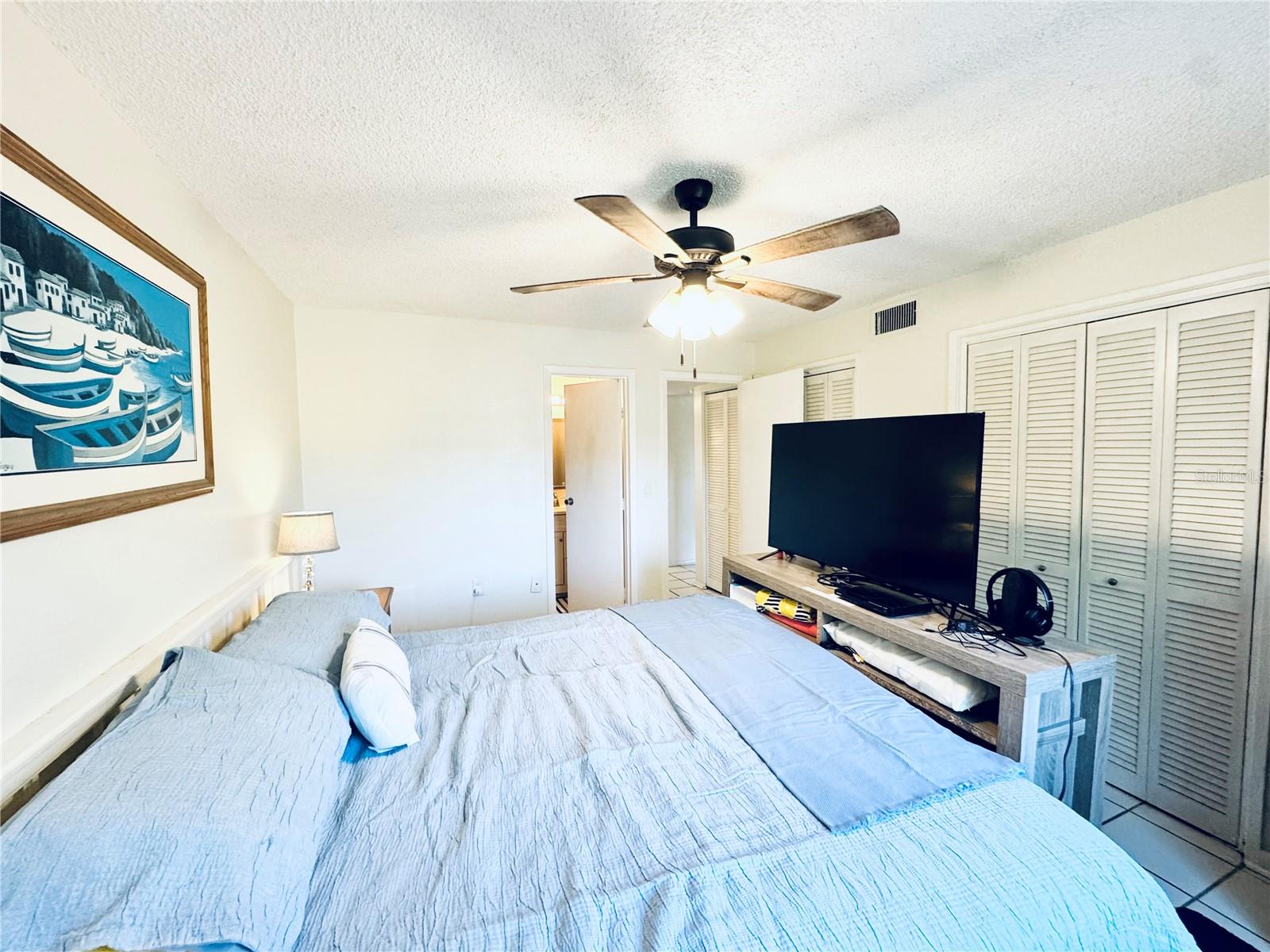 HIDDEN LAKE VILLAGE - Residential