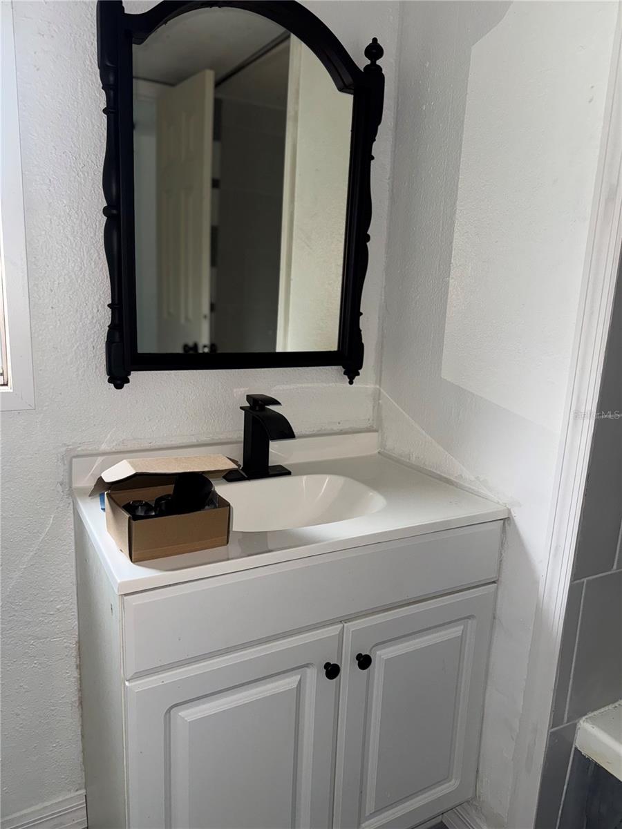 HALFMOON HOMESITES UNIT 3 BLK V LOT 55 - Residential