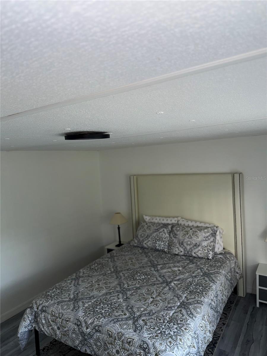 HALFMOON HOMESITES UNIT 3 BLK V LOT 55 - Residential