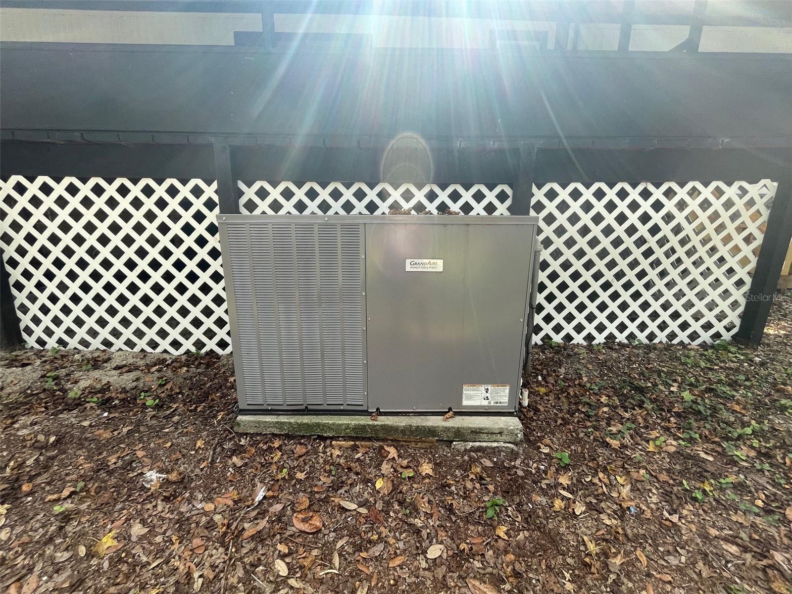 HALFMOON HOMESITES UNIT 3 BLK V LOT 55 - Residential