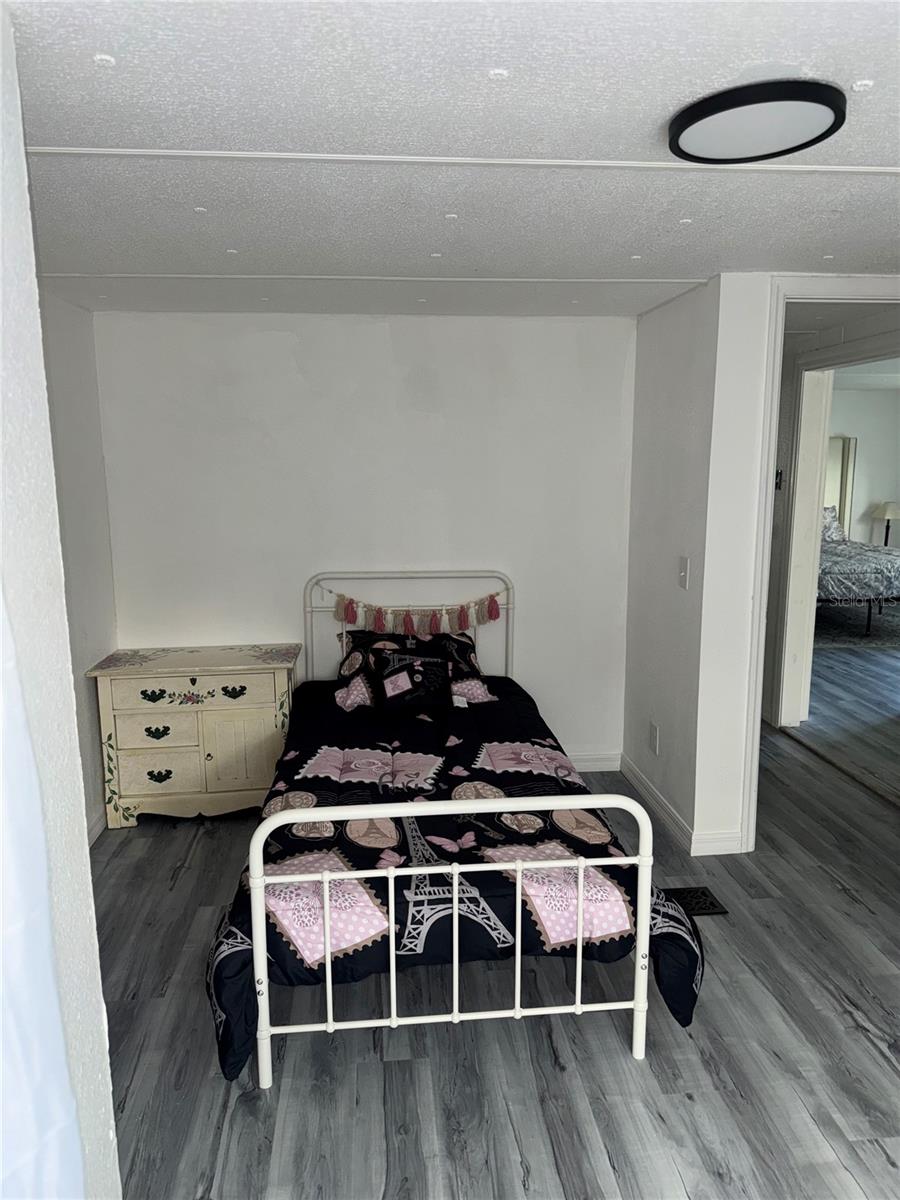 HALFMOON HOMESITES UNIT 3 BLK V LOT 55 - Residential