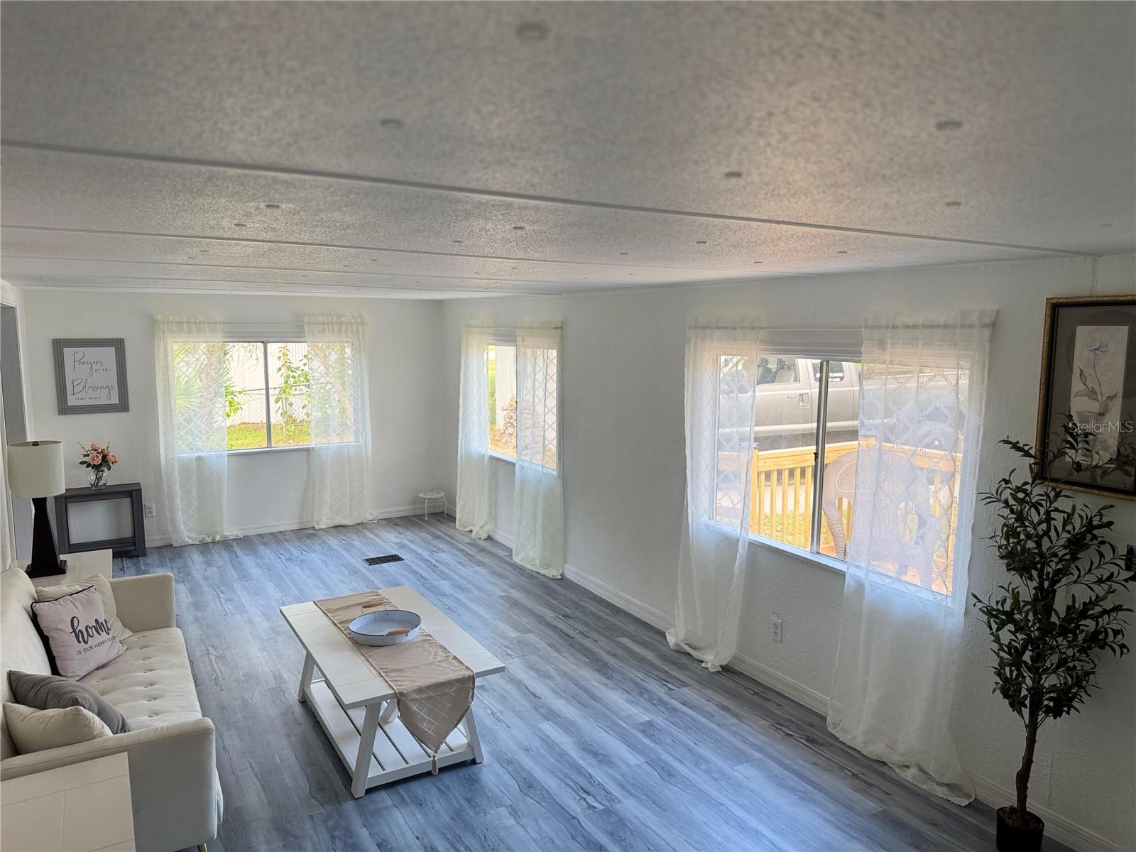 HALFMOON HOMESITES UNIT 3 BLK V LOT 55 - Residential