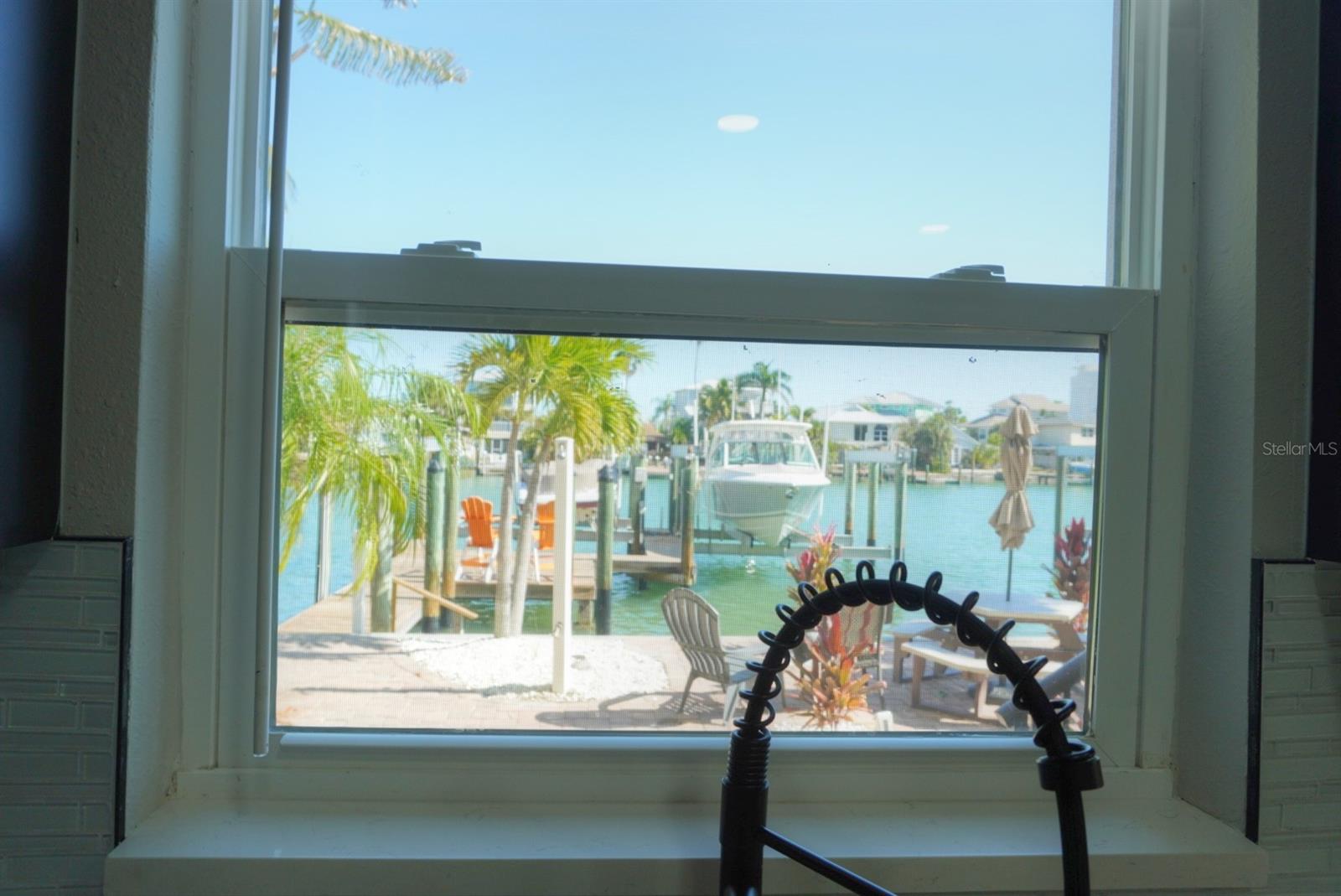 EIGHTY-FIFTH AVE REP - Residential Lease