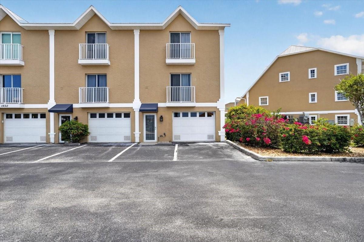Picture for the property A4699781, 3 beds, 2 baths