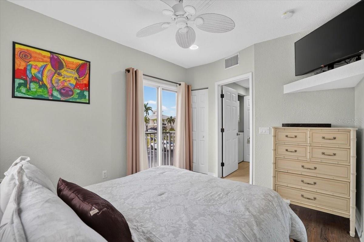 Picture for the property A4699781, 3 beds, 2 baths