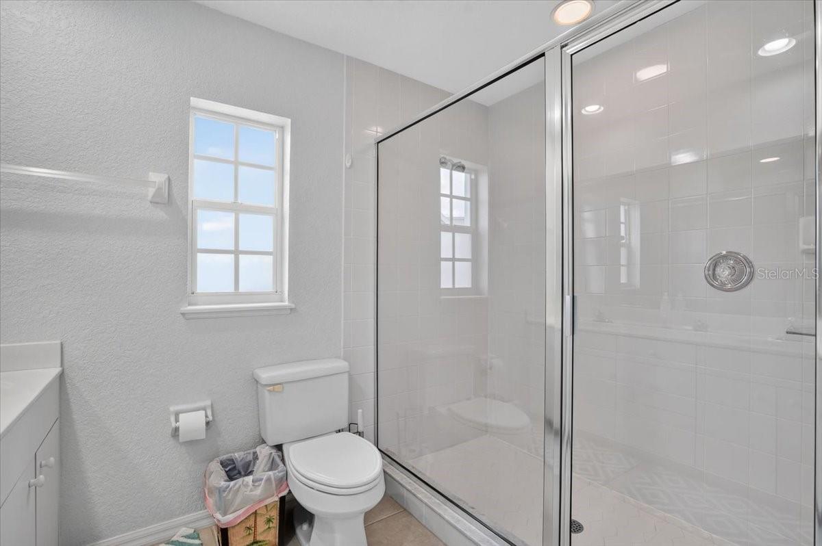 Picture for the property A4699781, 3 beds, 2 baths