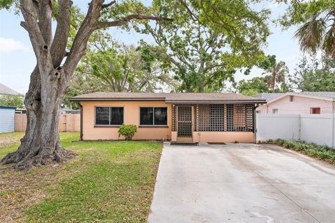 Photo of 7141 56th Street N, Pinellas Park, FL 33781 (MLS # TB8376397)