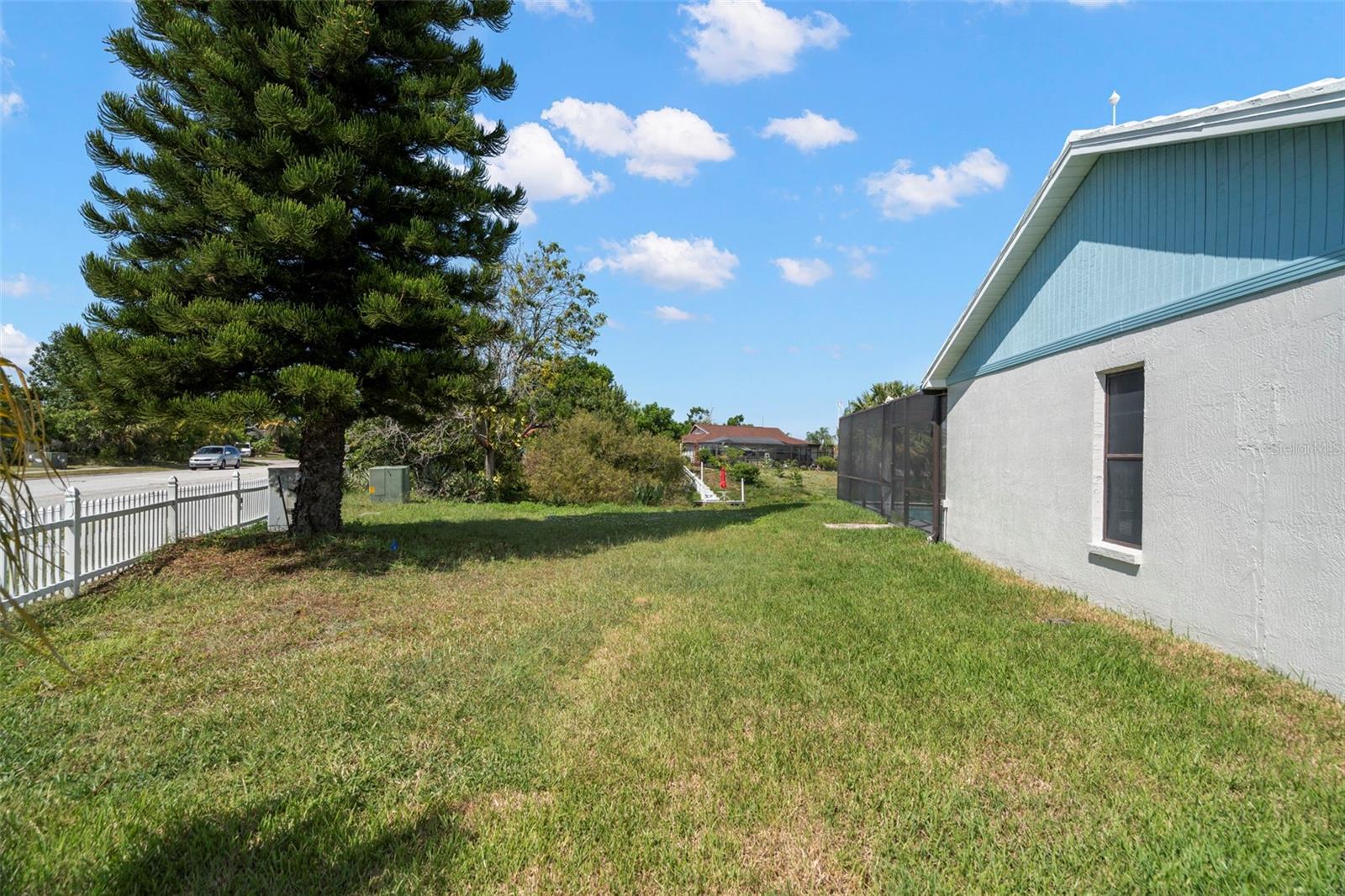 REGENCY PARK - Residential